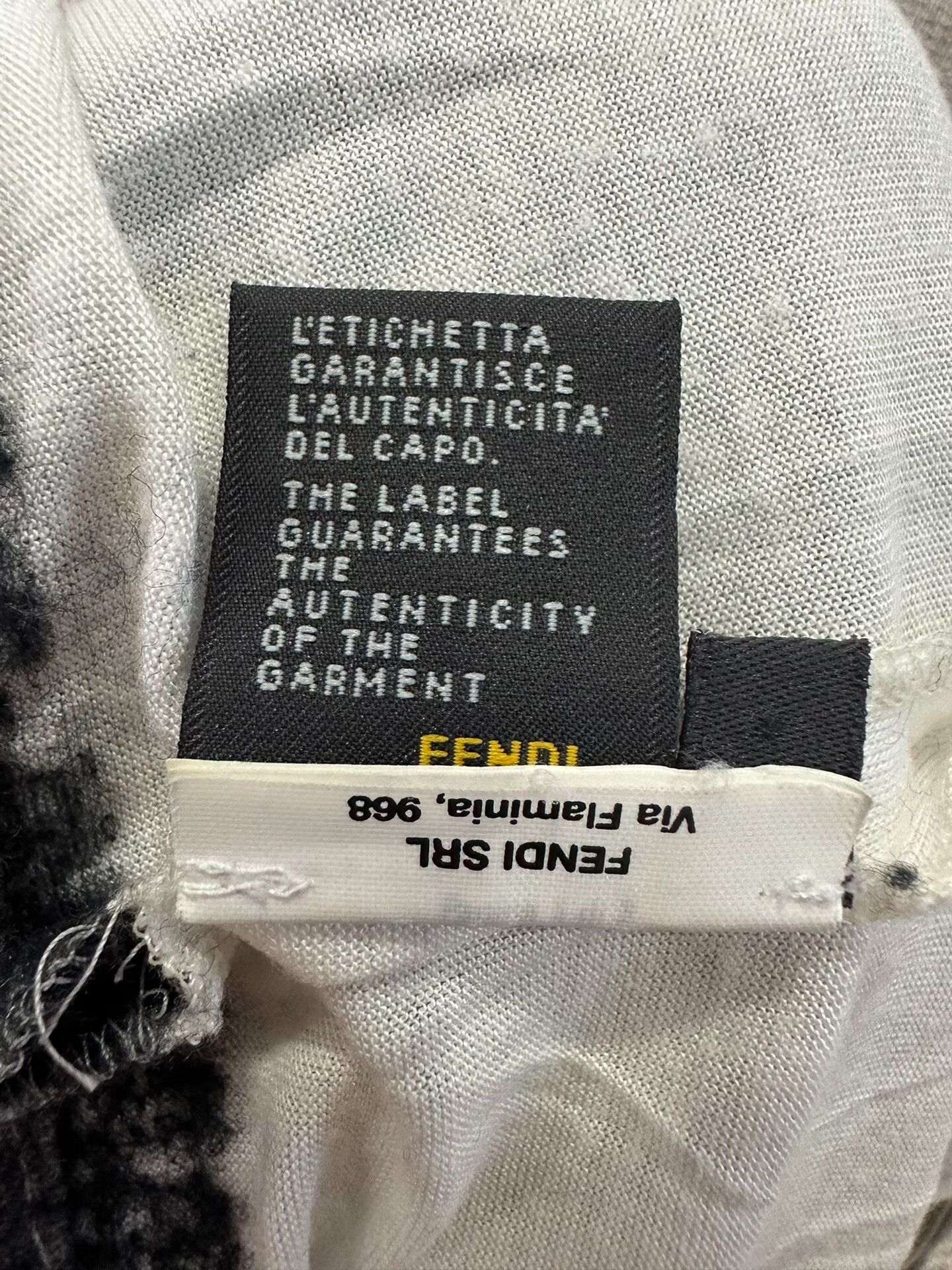 Fendi Fendi Women's Short-Sleeve T-Shirt Size S / US 4 / IT 40 - 6 Thumbnail