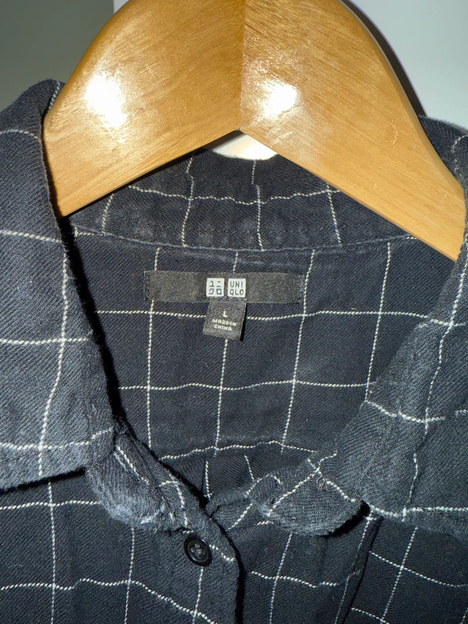 Uniqlo Uniqlo Shirt Size L / US 10 / IT 46 - 3 Thumbnail