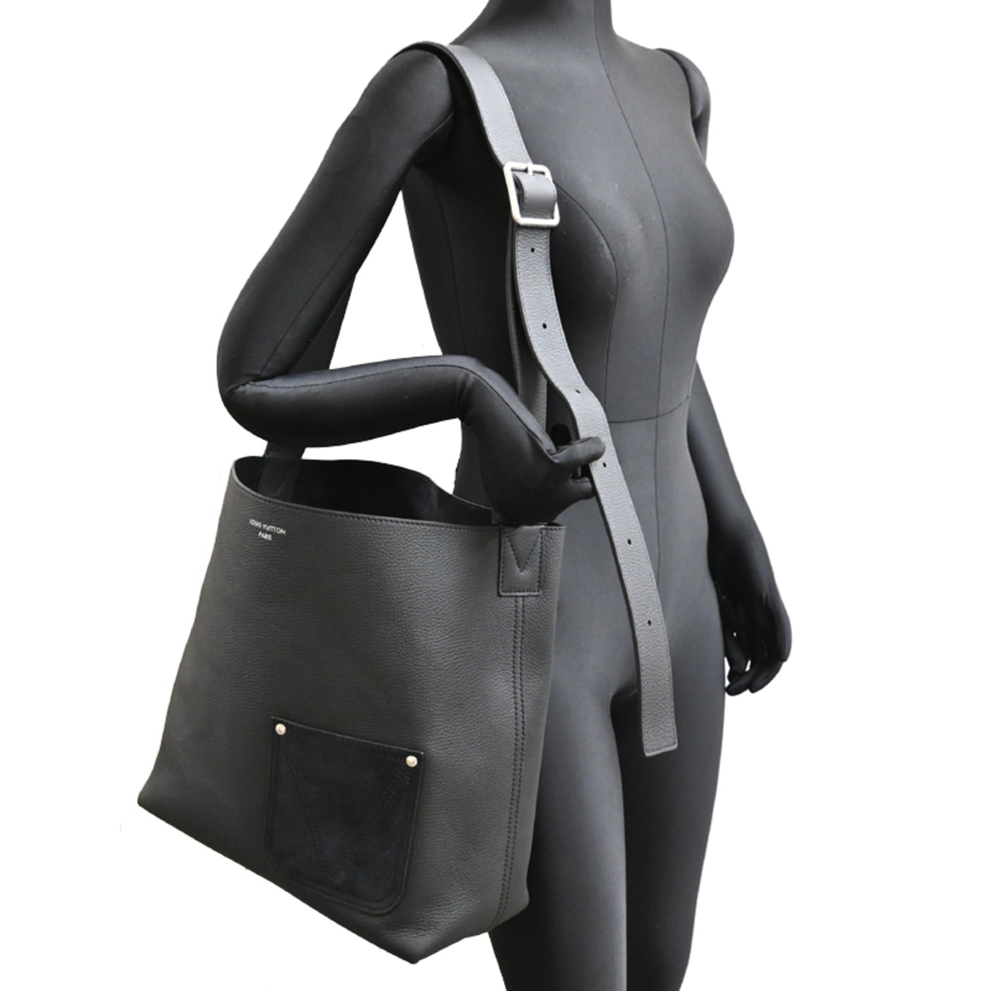 Louis Vuitton Louis Vuitton LV Touch Verso Tote Bag for Men and Women, M27022, Leather, Noir (Black) Size ONE SIZE - 9 Thumbnail