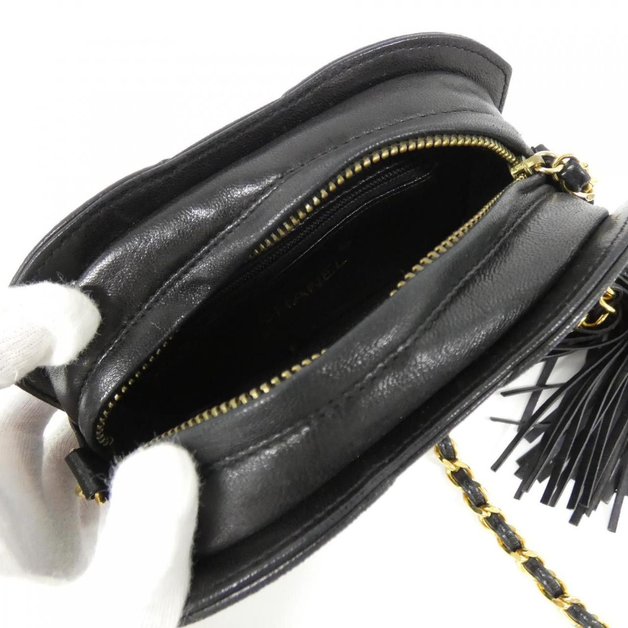 Chanel Chanel Chanel Lambskin Shoulder Bag Leather Shoulder Bag DUTY FREE for USA Size ONE SIZE - 6 Thumbnail