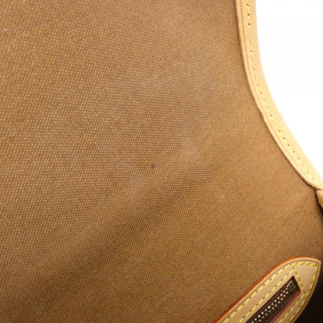 Louis Vuitton Louis Vuitton Louis Vuitton Sologne Monogram Shoulder Bag Textile Shoulder Bag M42250 DUTY FREE for USA Size ONE SIZE - 10 Thumbnail
