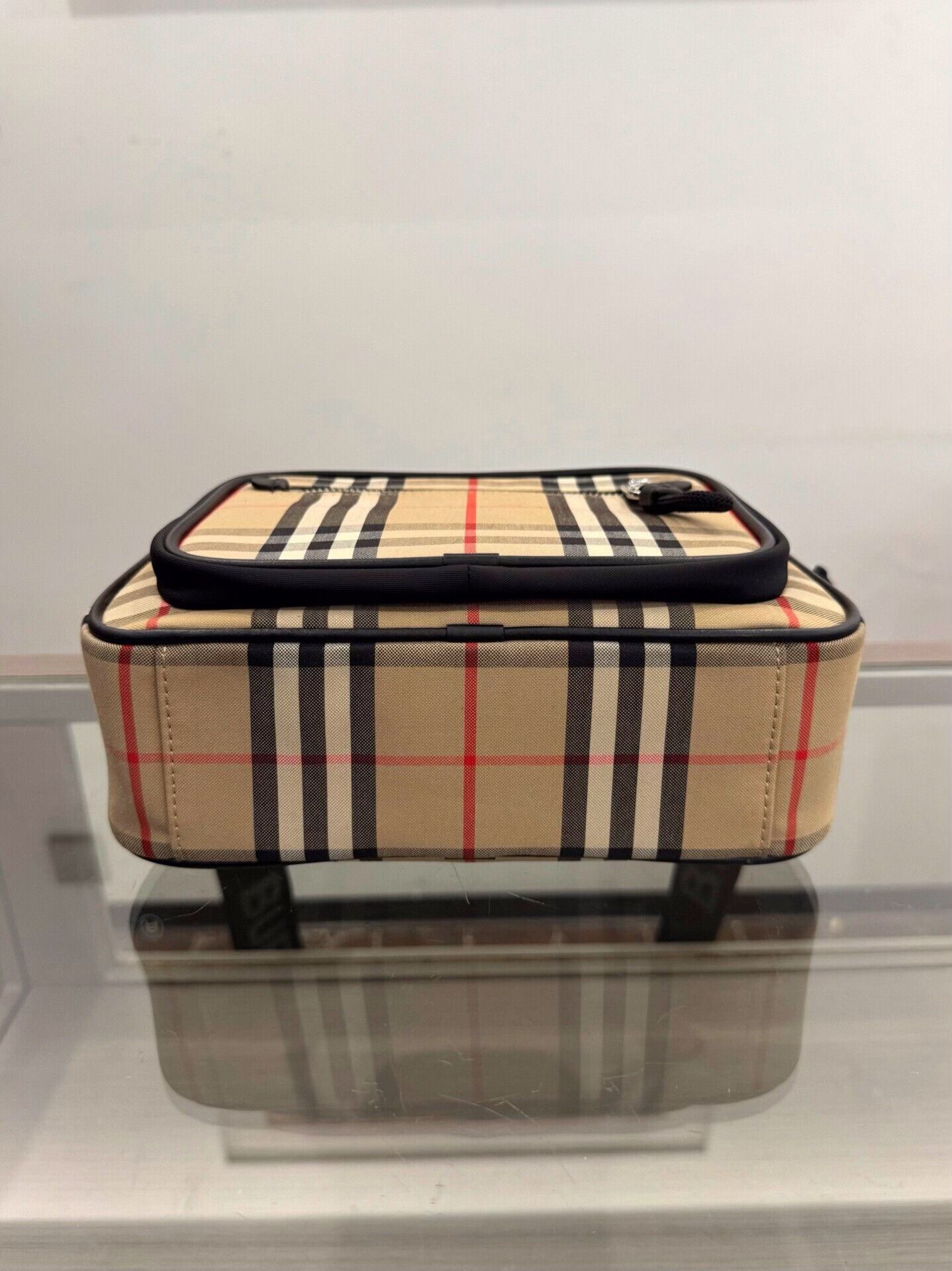 Burberry Burberry Brown Check Logo Camera Bag Size ONE SIZE - 5 Thumbnail