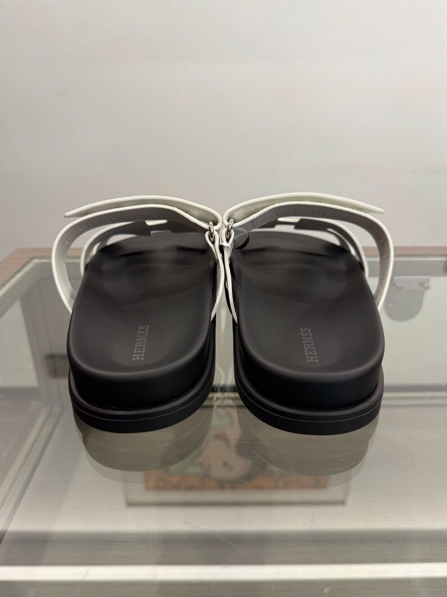 Hermes Hermes Chypre H Logo Slide Sandals Size US 7 / EU 40 - 5 Thumbnail