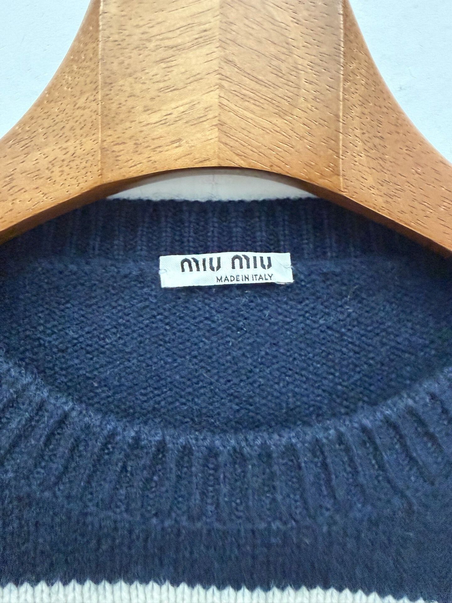 Miu Miu Miu Miu All-Over Hollow-Out Logo Sweater Size M / US 6-8 / IT 42-44 - 3 Thumbnail