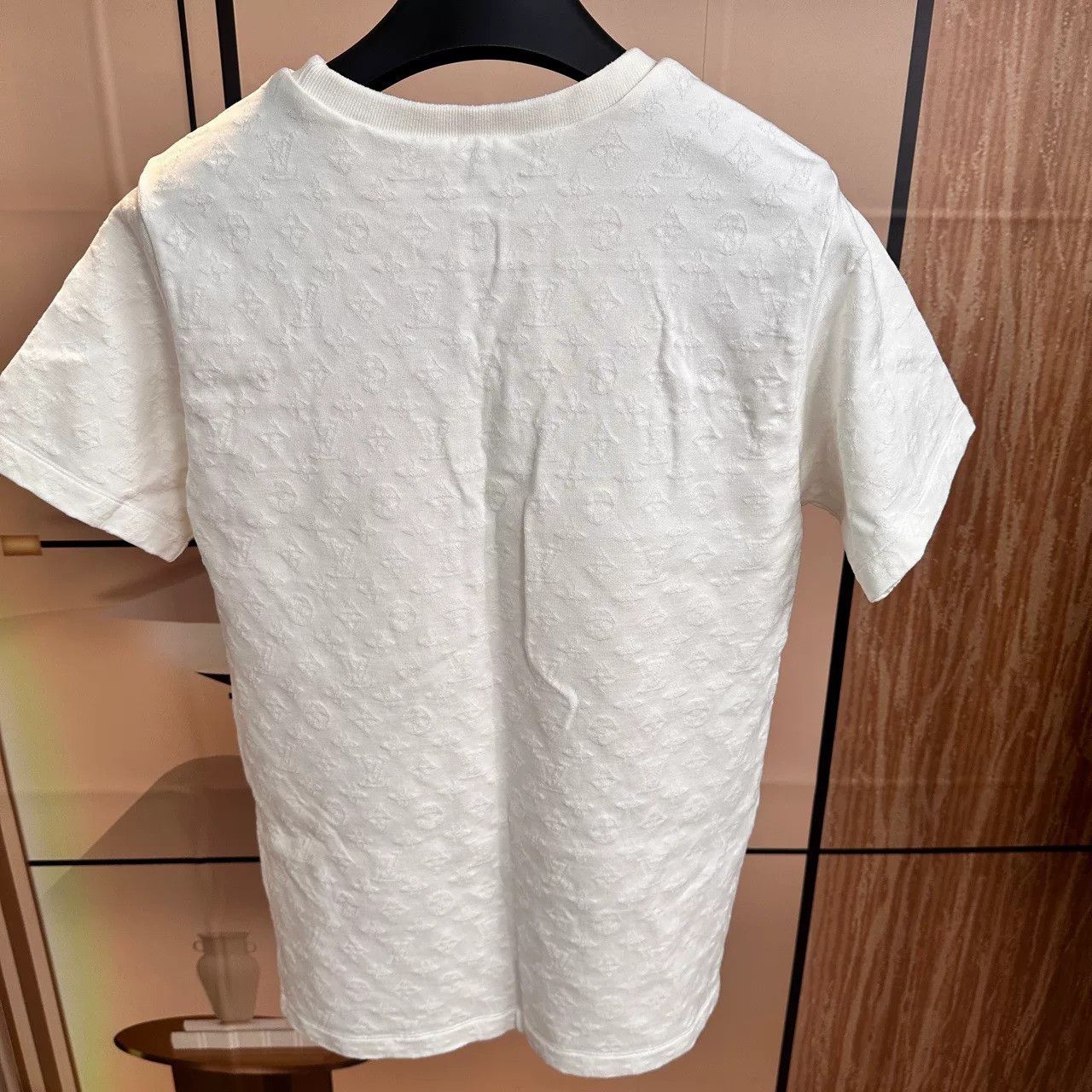 Louis Vuitton Louis Vuitton 24 White Monogram Chain Tee Size US L / EU 52-54 / 3 - 2 Thumbnail