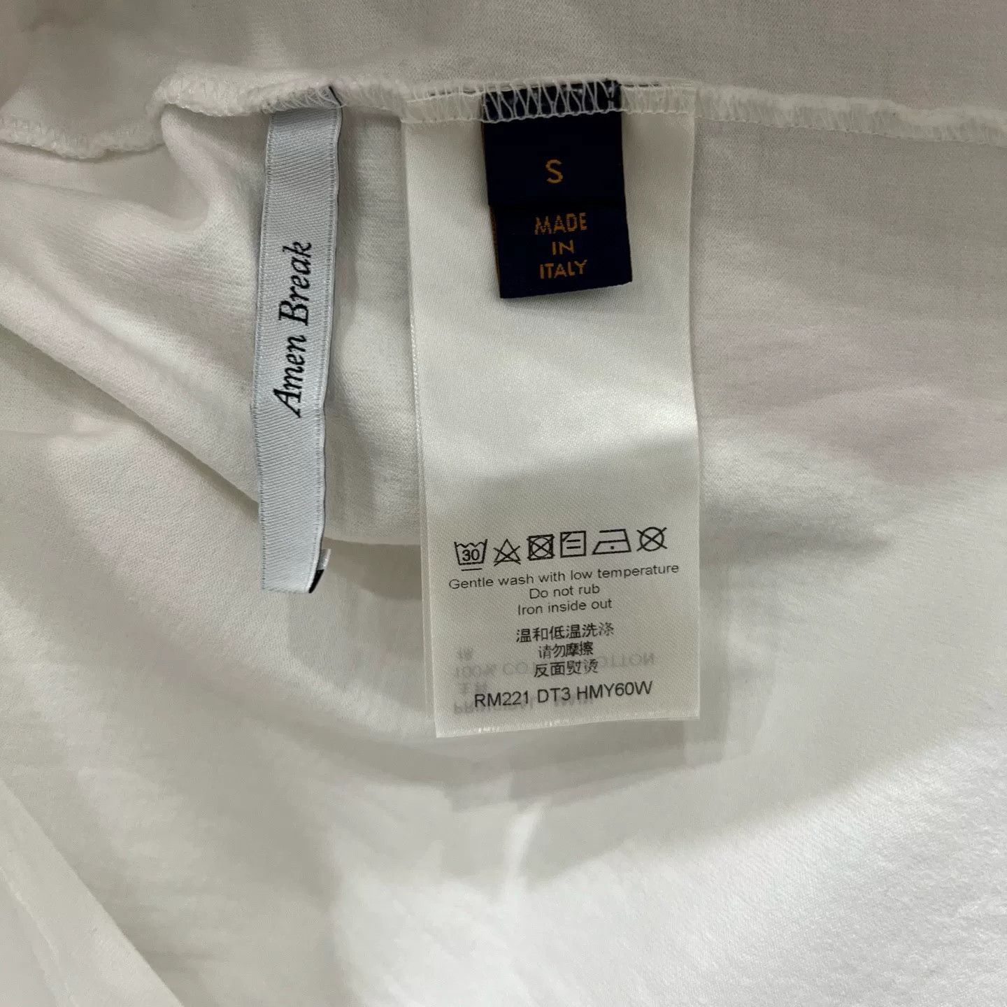 Louis Vuitton Louis Vuitton White Flame Graffiti Logo Tee Size US S / EU 44-46 / 1 - 6 Thumbnail