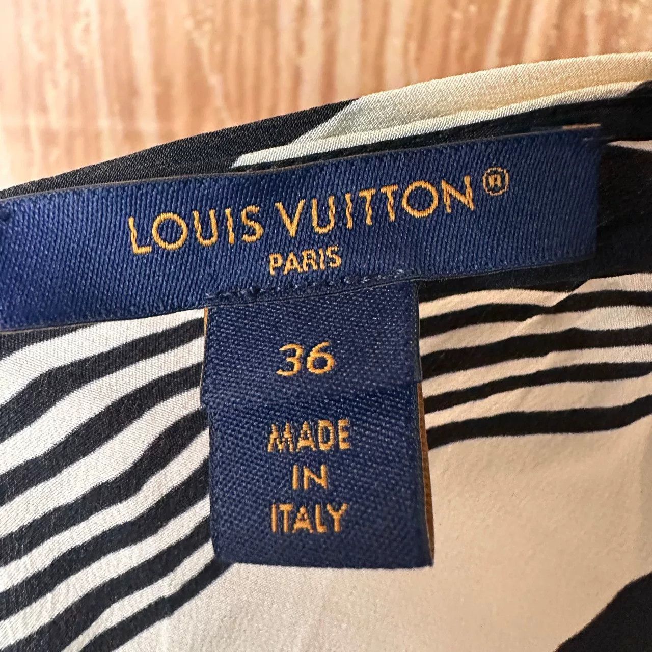 Louis Vuitton Louis Vuitton New Monogram Waist-Cinched Ruffle Top Size XS / US 0-2 / IT 36-38 - 6 Thumbnail