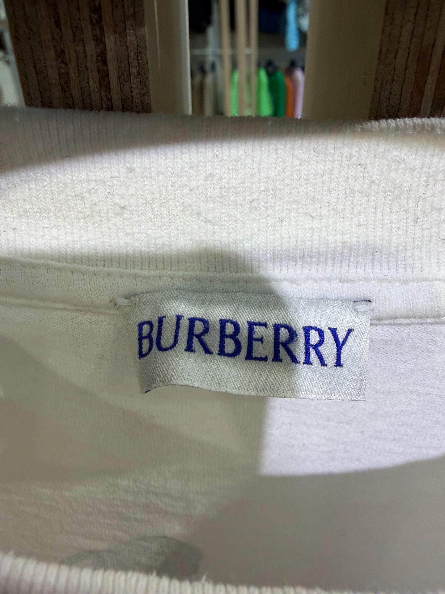 Burberry Burberry 2025 Surf Print Short Sleeve Size US M / EU 48-50 / 2 - 3 Thumbnail