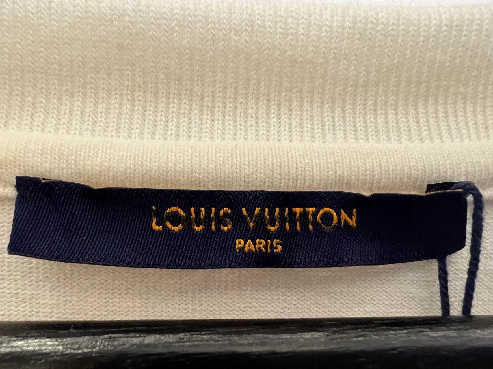 Louis Vuitton Louis Vuitton LV Graffiti Embroidery Tee Size US XL / EU 56 / 4 - 5 Thumbnail