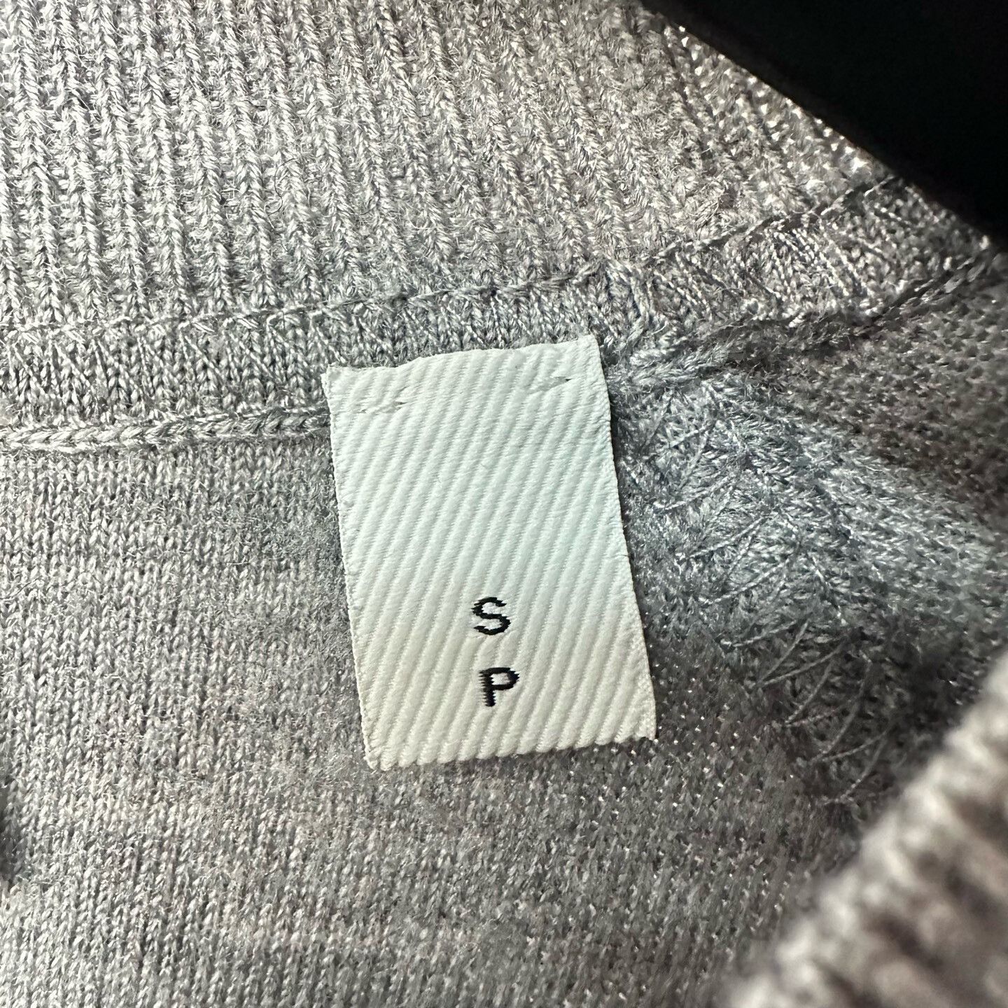 Burberry Burberry Gray Wool Logo Knit Sweater S Size US S / EU 44-46 / 1 - 4 Thumbnail