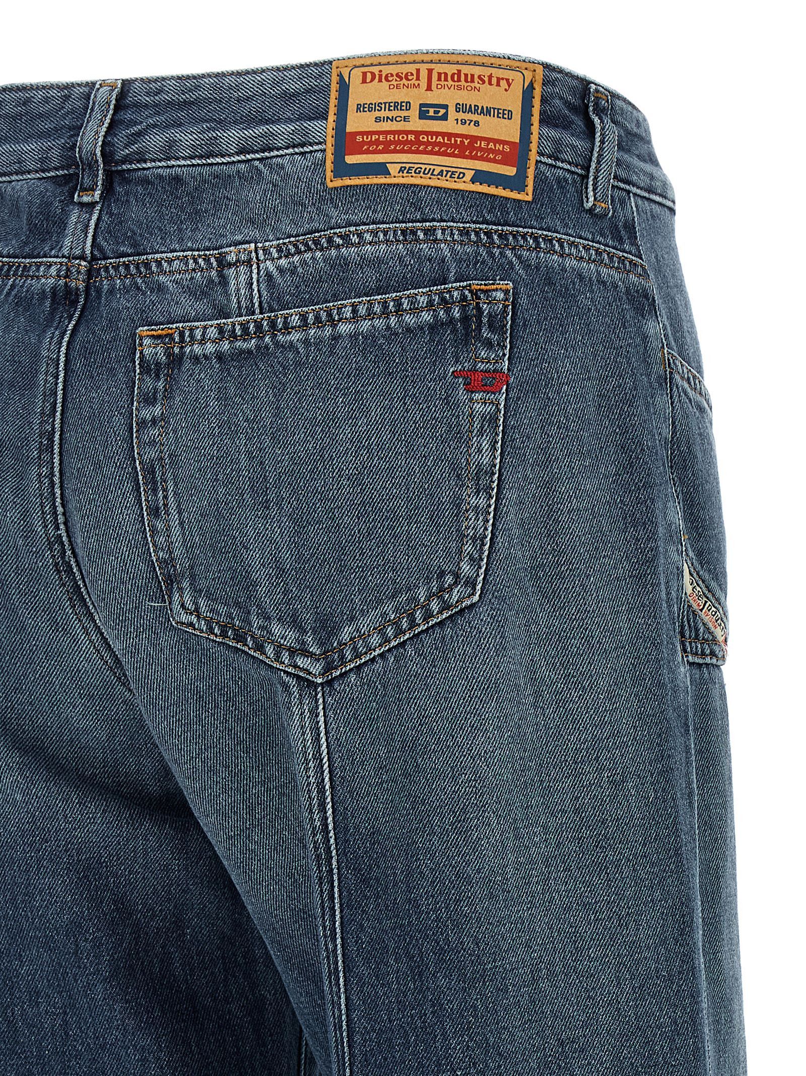 Diesel 'D-Akii 09m56' jeans Size 30" / US 8 / IT 44 - 4 Thumbnail