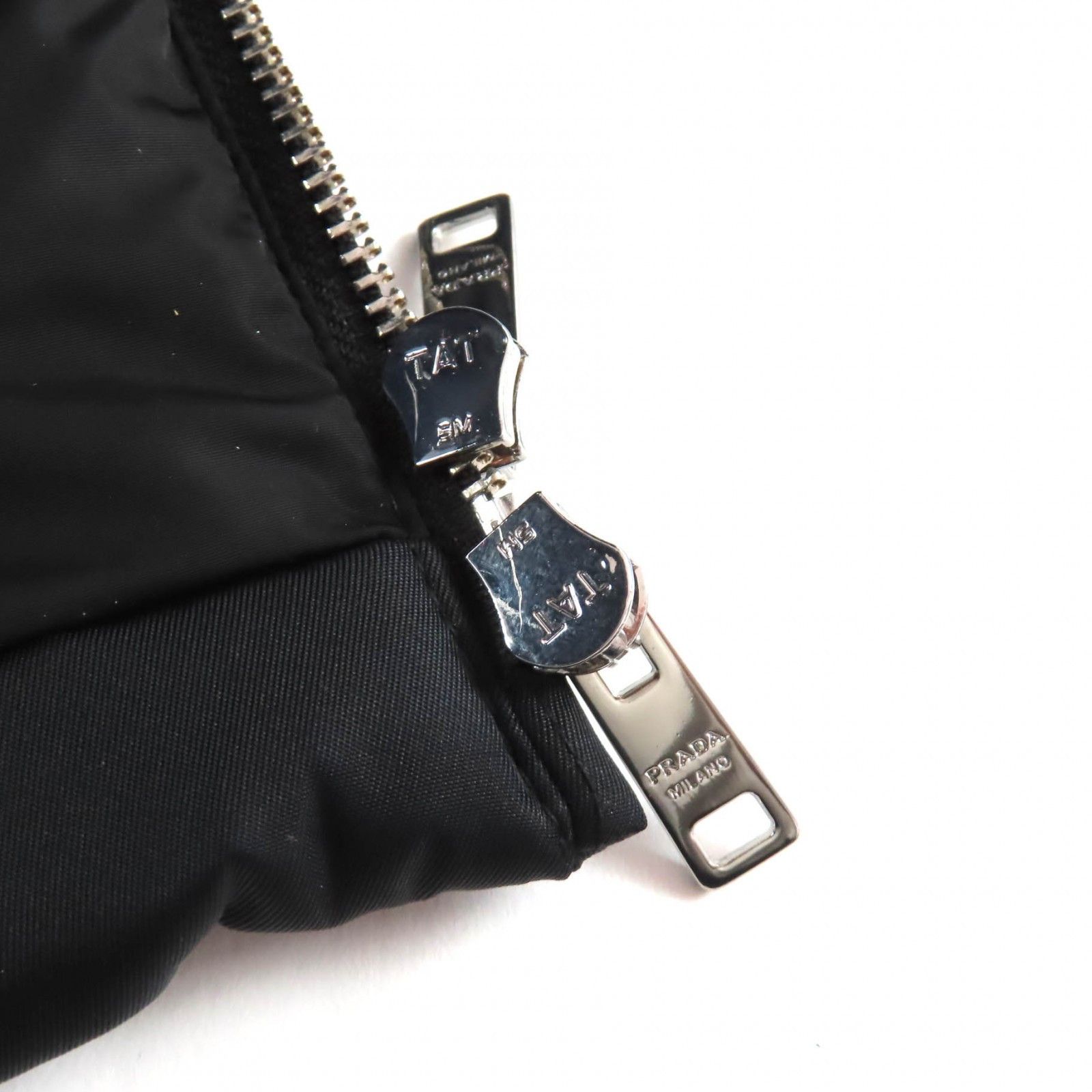 Prada Prada PRADA Recycled Polyamide Down Coat Textile Outerwear DUTY FREE for USA Size ONE SIZE - 8 Thumbnail