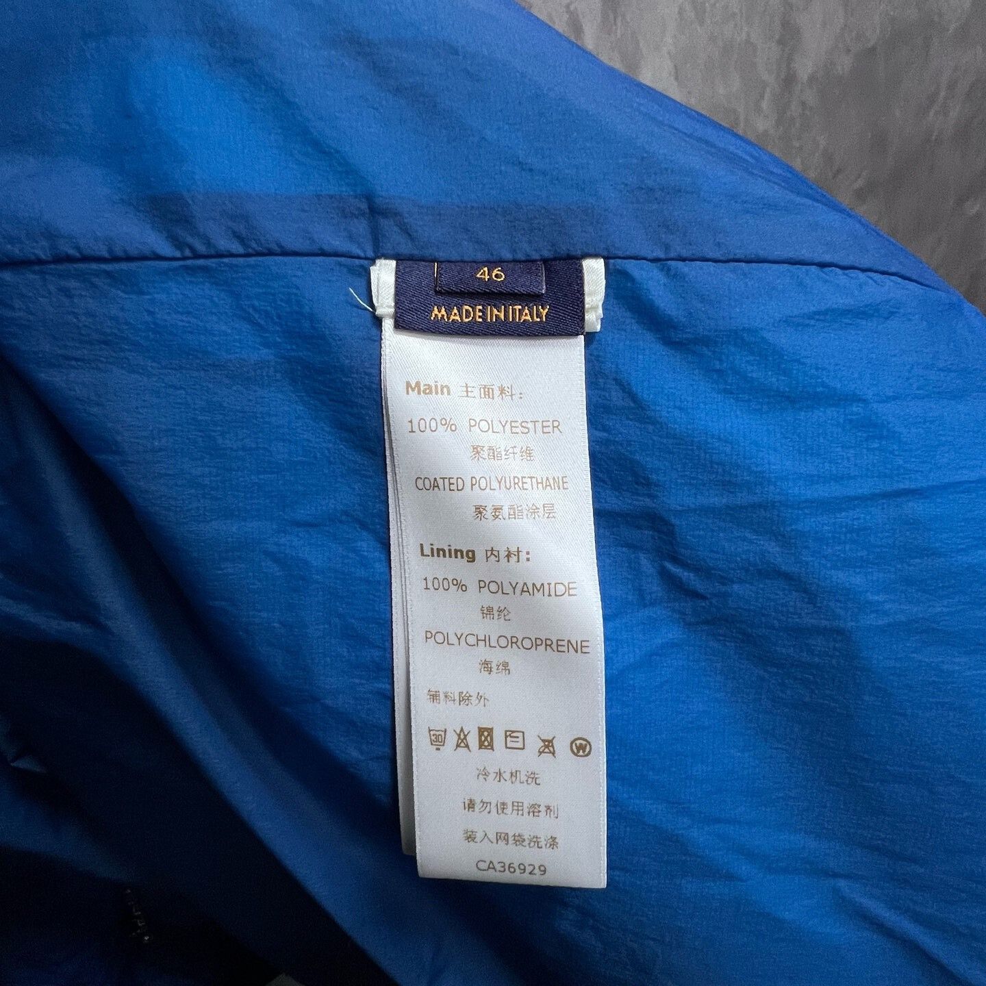 Louis Vuitton Louis Vuitton Blue Logo Print Hooded Down Jacket Size US M / EU 48-50 / 2 - 5 Thumbnail