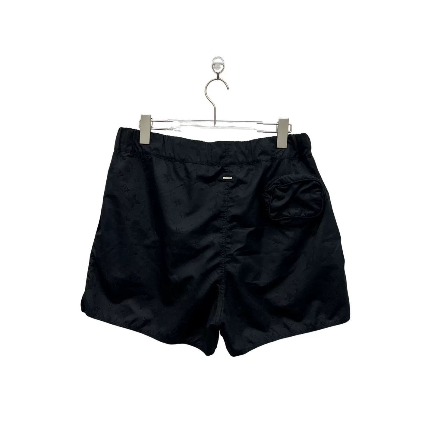 Louis Vuitton Louis Vuitton LV Black Patterned Shorts Size US 28 / EU 44 - 2 Thumbnail