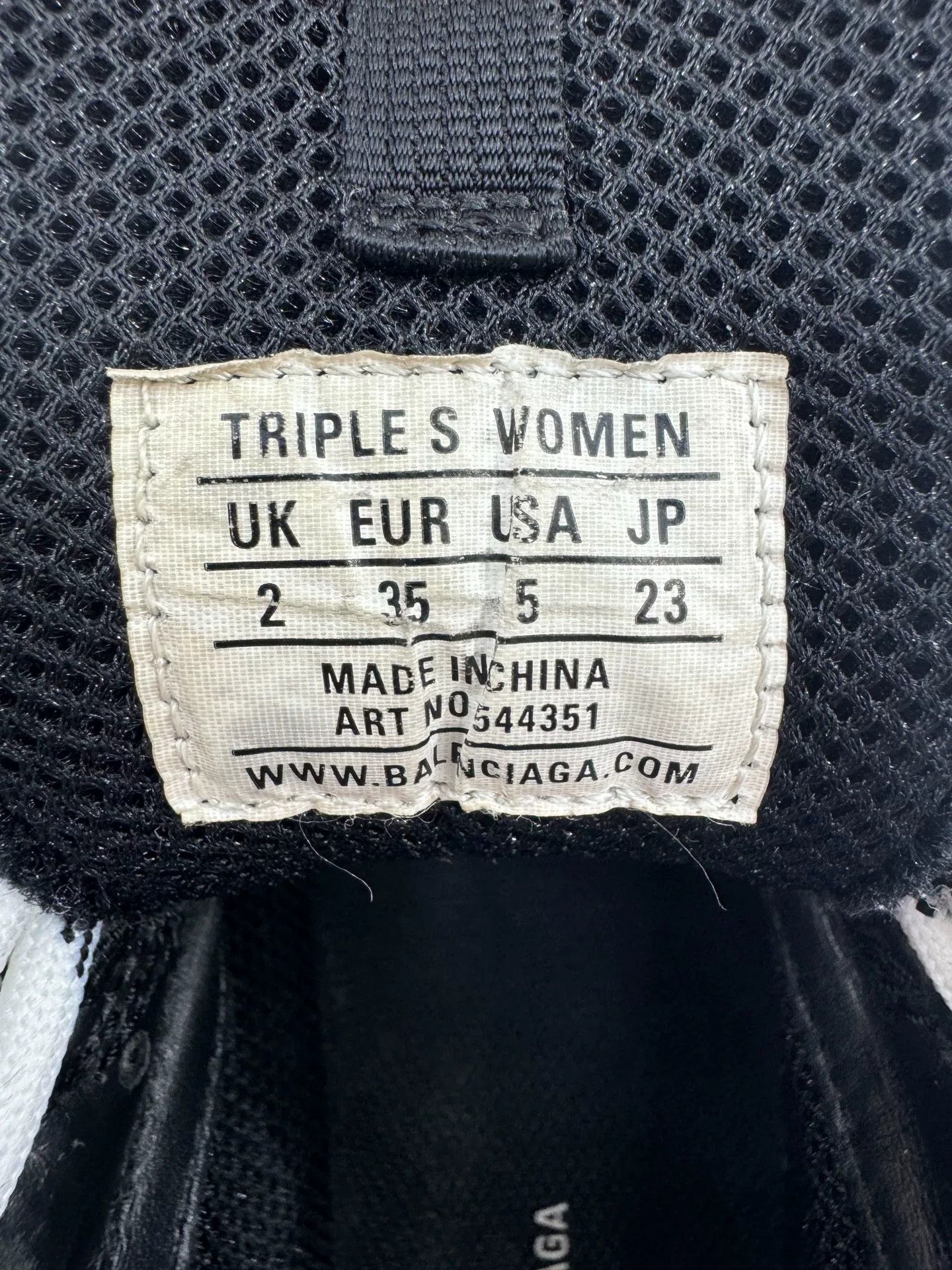 Balenciaga Balenciaga Triple S Mesh Low-Top Sneakers Women Size US 4 / IT 34 - 6 Thumbnail