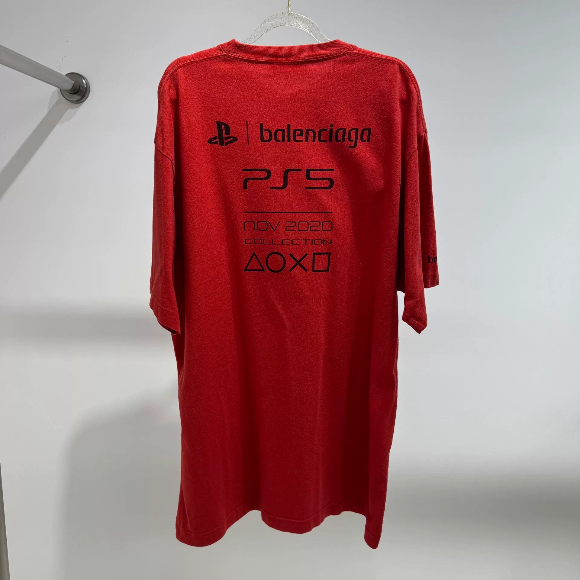 Balenciaga Balenciaga Red Short Sleeve T-Shirt Size XXS / US 00 / IT 34 - 2 Thumbnail