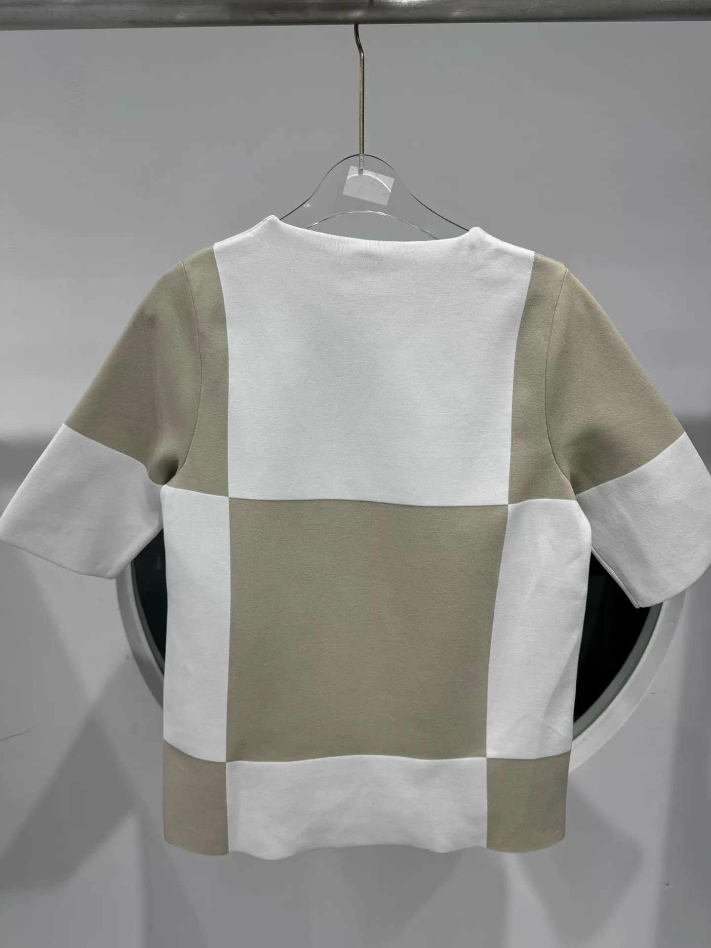 Louis Vuitton Louis Vuitton Khaki Check Knit Short-Sleeve Size US M / EU 48-50 / 2 - 2 Thumbnail