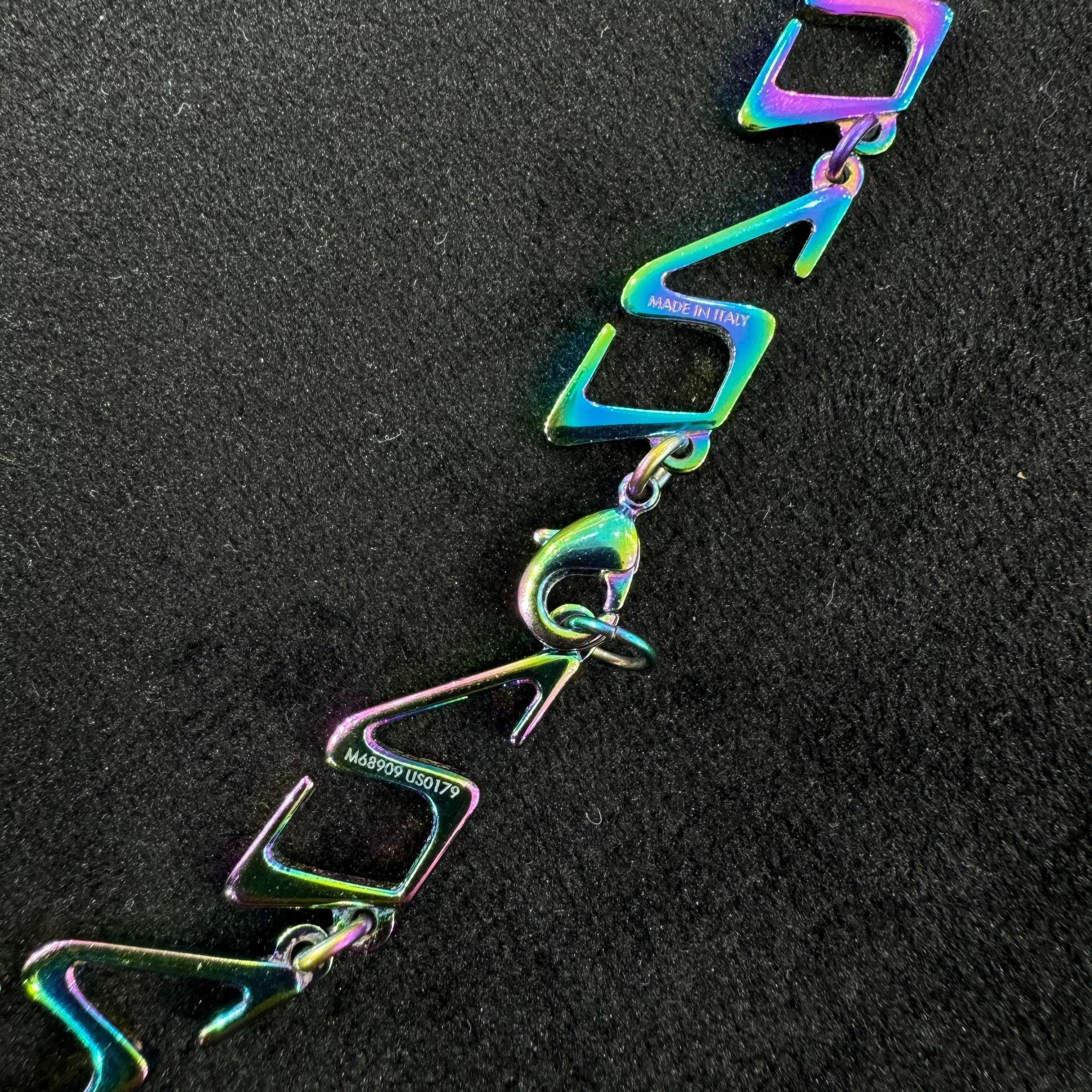 Louis Vuitton Louis Vuitton 2054 Lightning Necklace Size ONE SIZE - 4 Thumbnail