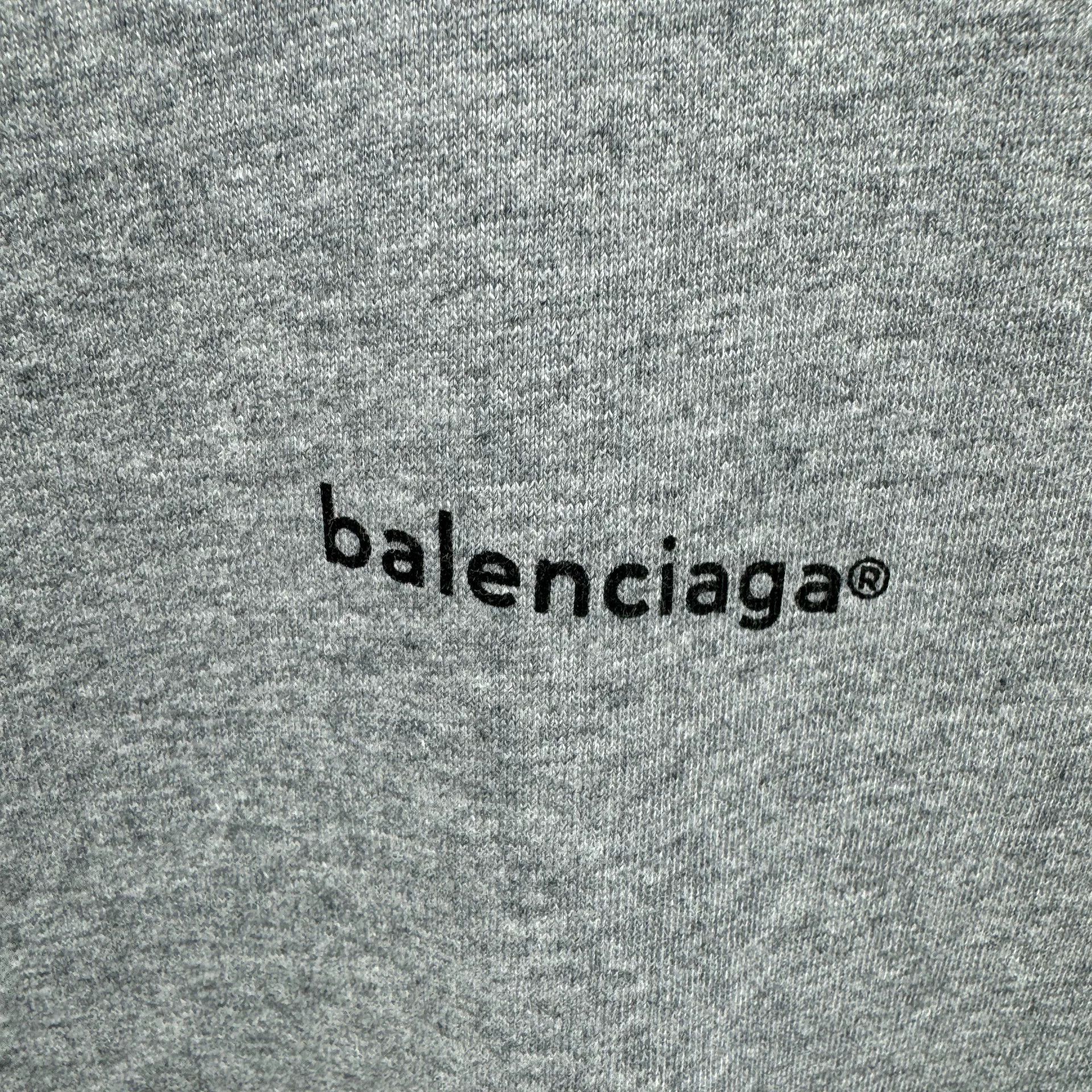 Balenciaga Balenciaga Small Logo Gray Basic T-Shirt Size US S / EU 44-46 / 1 - 6 Thumbnail