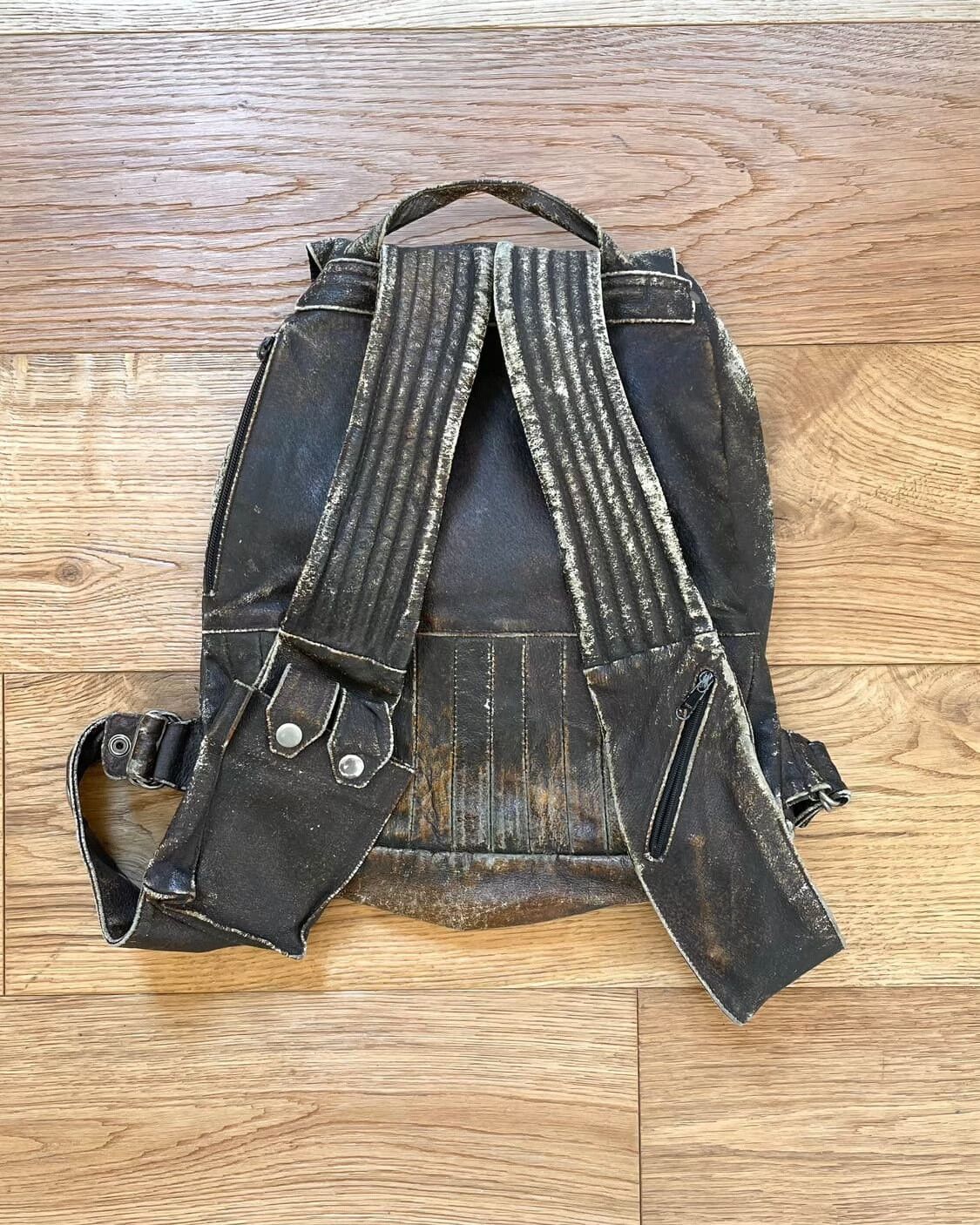Vintage Vintage Game of Thrones Holy Sword Backpack Size ONE SIZE - 5 Thumbnail