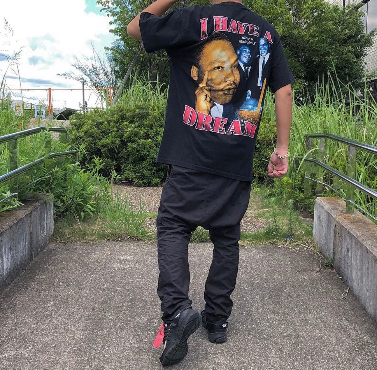 Vintage Vintage 2Pac Martin Luther King Rap Tee Size US XL / EU 56 / 4 - 6 Thumbnail