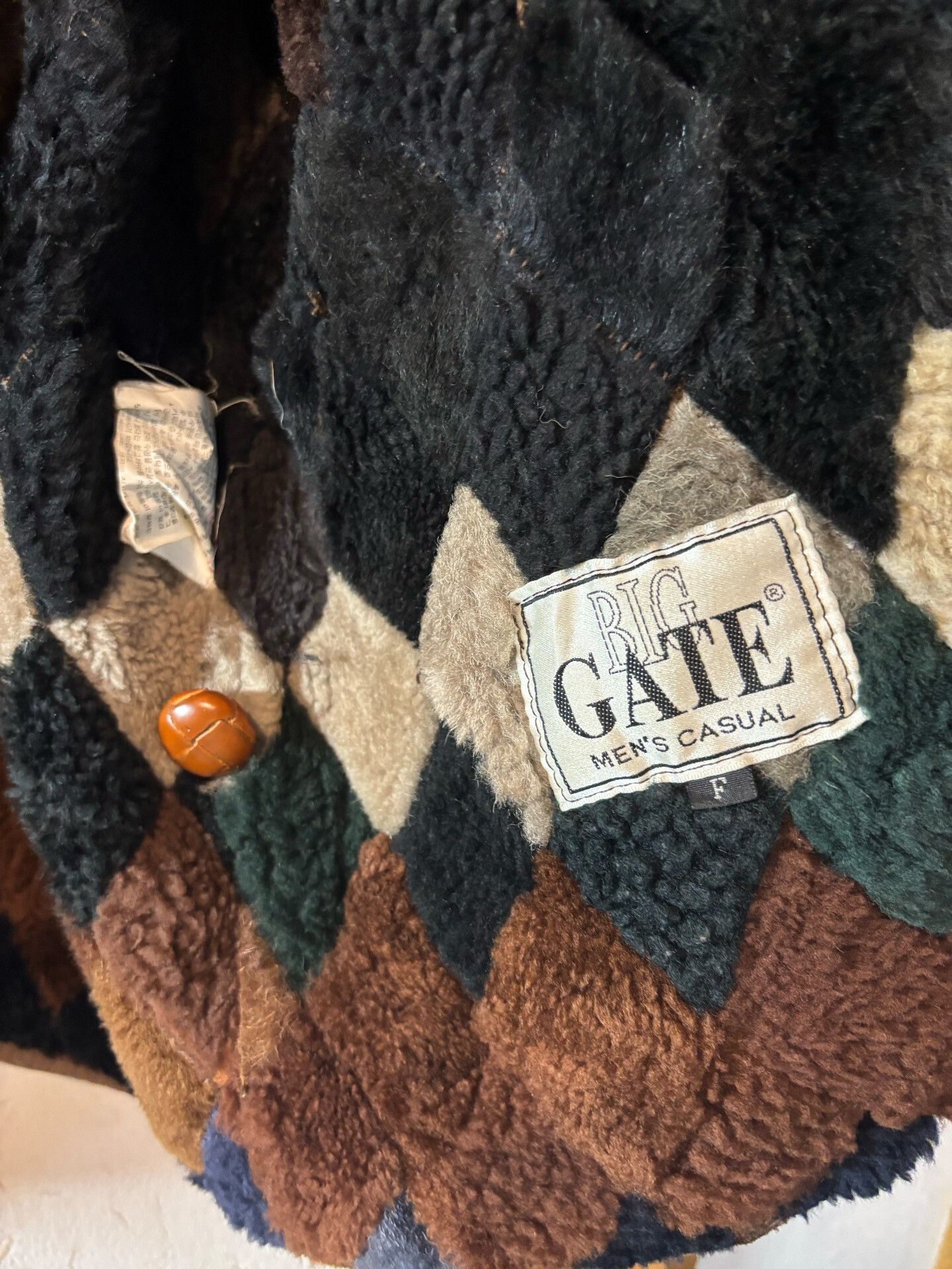 Vintage Vintage Big Gate Patchwork Lamb Fur Coat Size US M / EU 48-50 / 2 - 8 Thumbnail