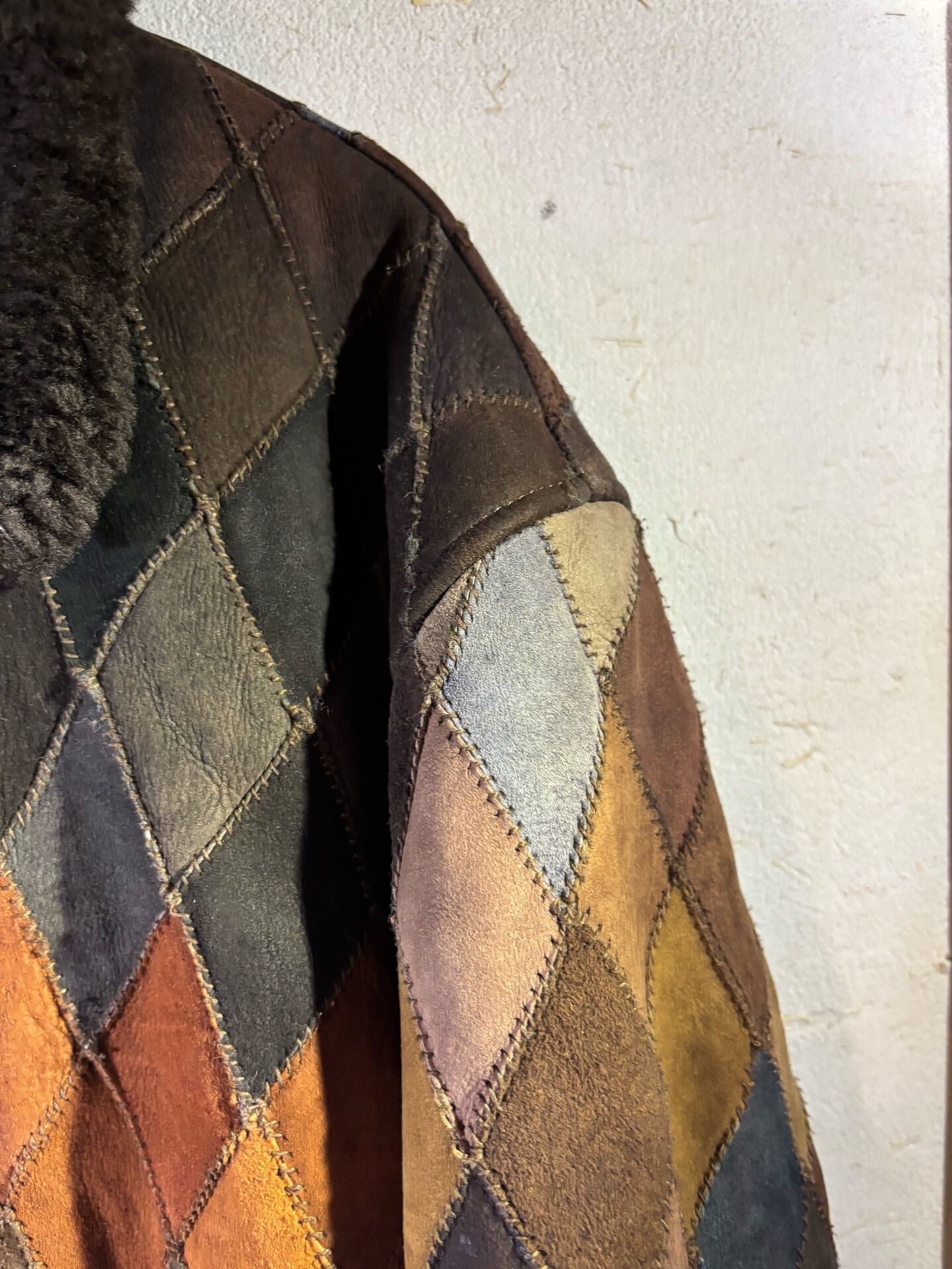 Vintage Vintage Big Gate Patchwork Lamb Fur Coat Size US M / EU 48-50 / 2 - 3 Thumbnail