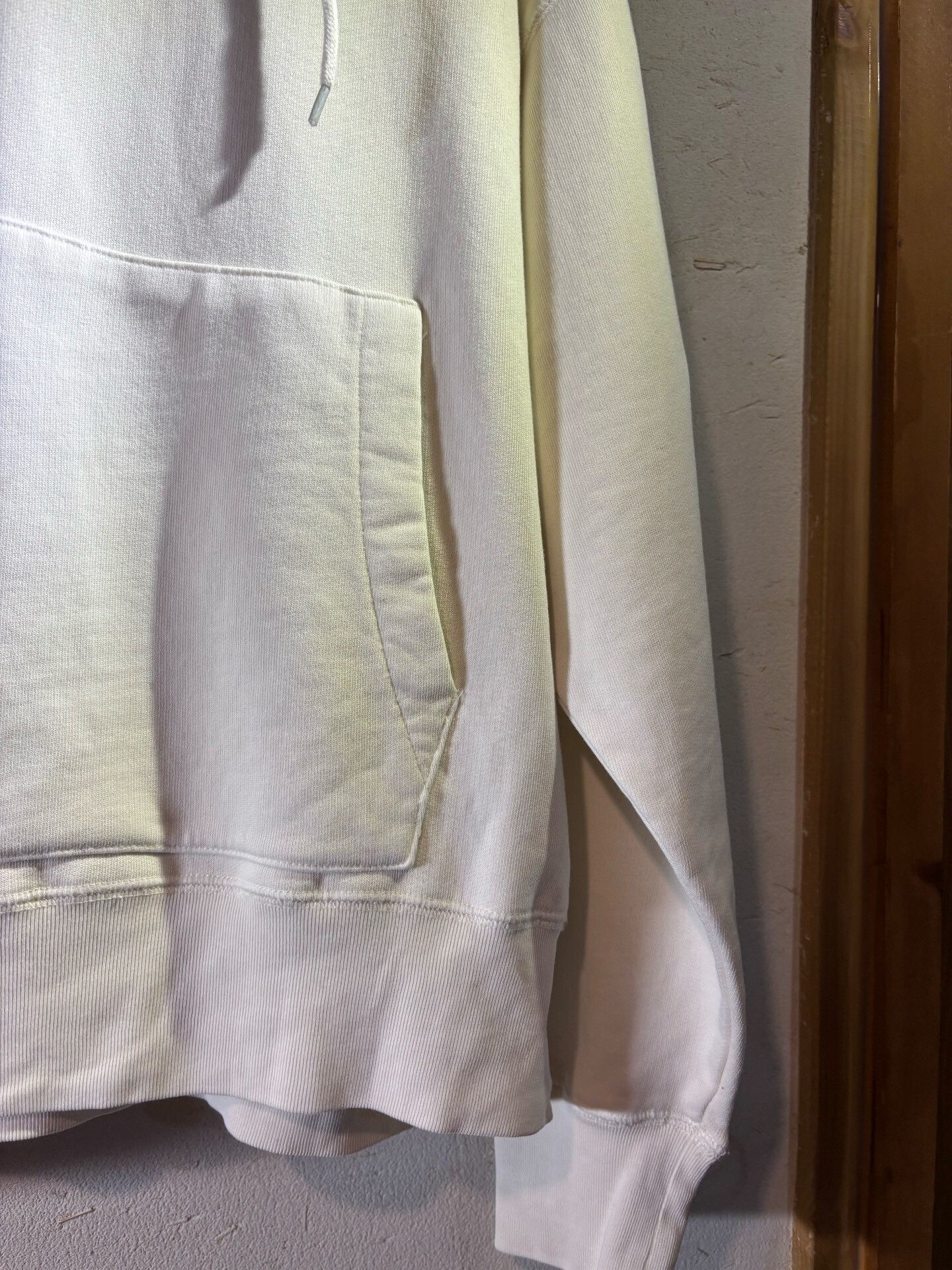 Vintage Vintage Off-White Retro Sweatshirt Size US L / EU 52-54 / 3 - 6 Thumbnail