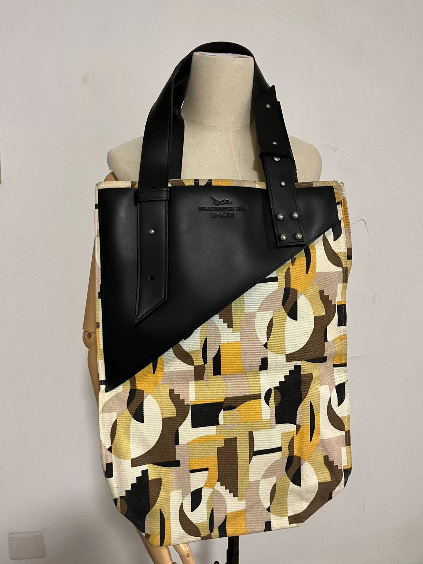 Other bio politics Handbag Size ONE SIZE - 4 Thumbnail