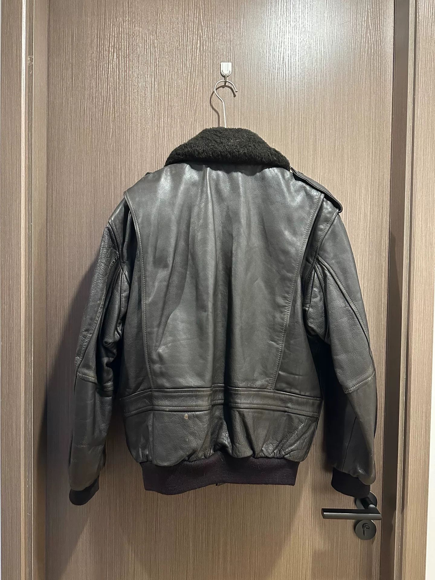 Vintage 90s A-2 Flight Jacket w/ Detachable Fur Collar Size US XS / EU 42 / 0 - 6 Thumbnail