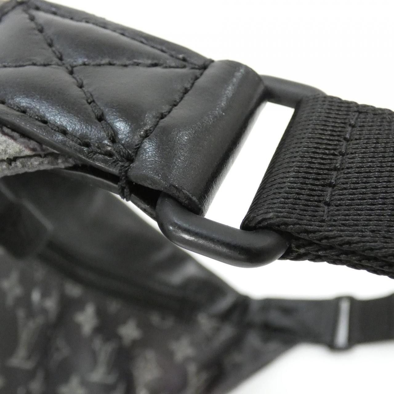 Louis Vuitton Louis Vuitton Louis Vuitton Monogram Discovery Bum Bag Shoulder Bag Textile Belt Bag M44444 DUTY FREE for USA Size ONE SIZE - 6 Thumbnail