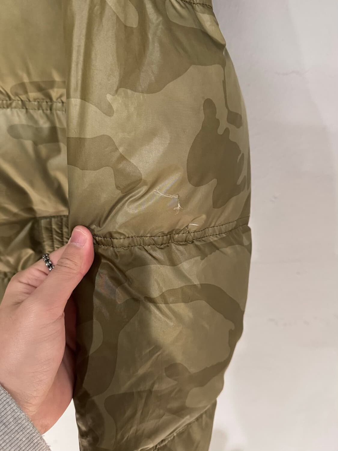 Abercrombie & Fitch Abercrombie Camouflage Down Jacket Size US M / EU 48-50 / 2 - 8 Thumbnail
