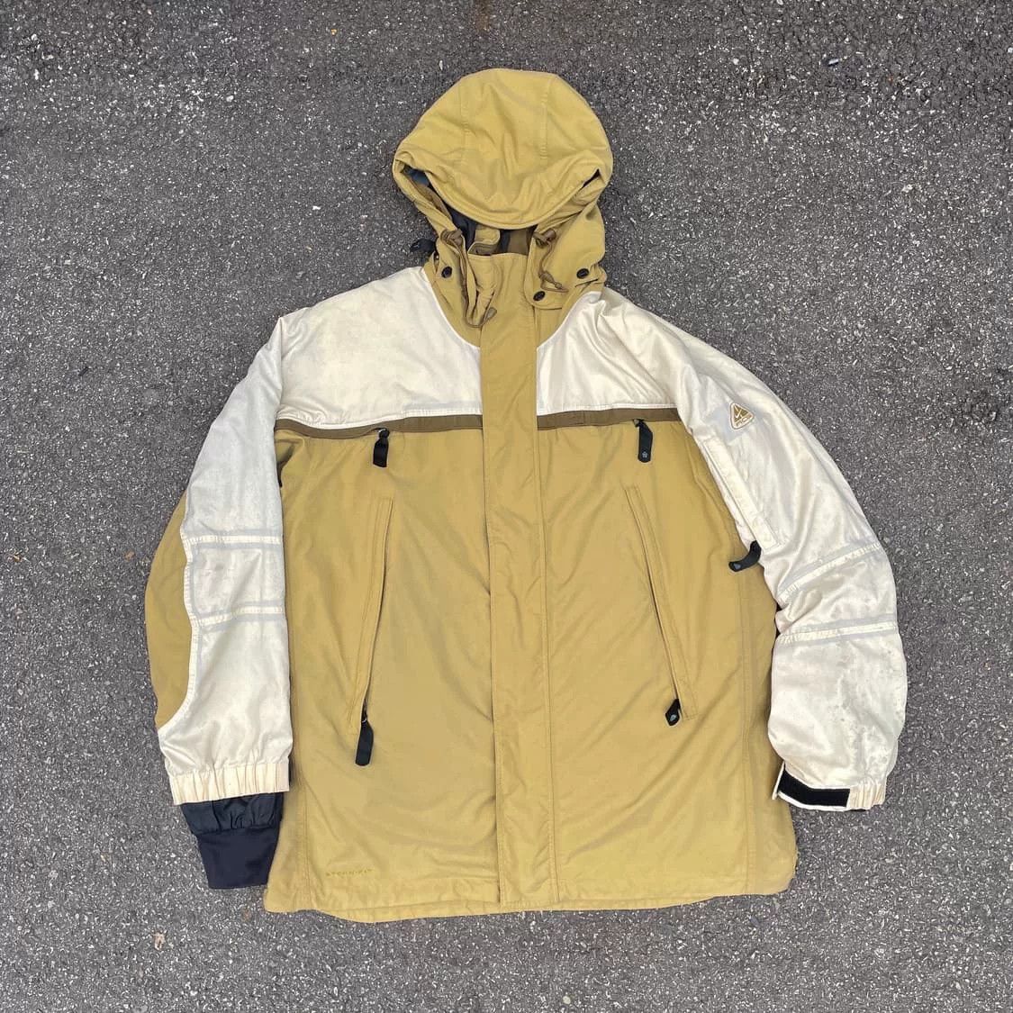 Nike ACG Nike ACG Vintage Functional Jacket Size US M / EU 48-50 / 2 - 2 Thumbnail