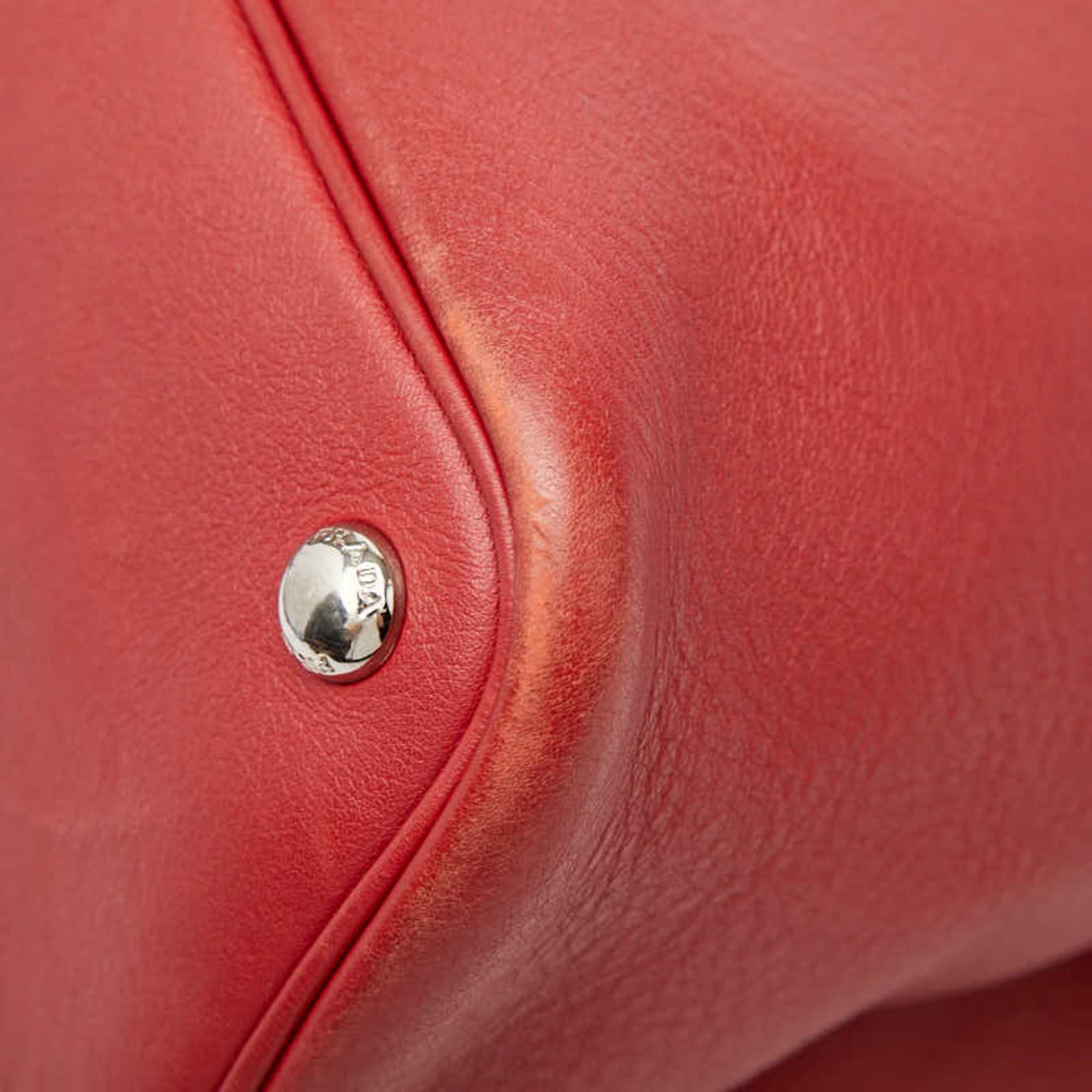 Prada Prada Triangle Logo Plate Tote Bag Shoulder Red Leather Women's PRADA Size ONE SIZE - 4 Thumbnail