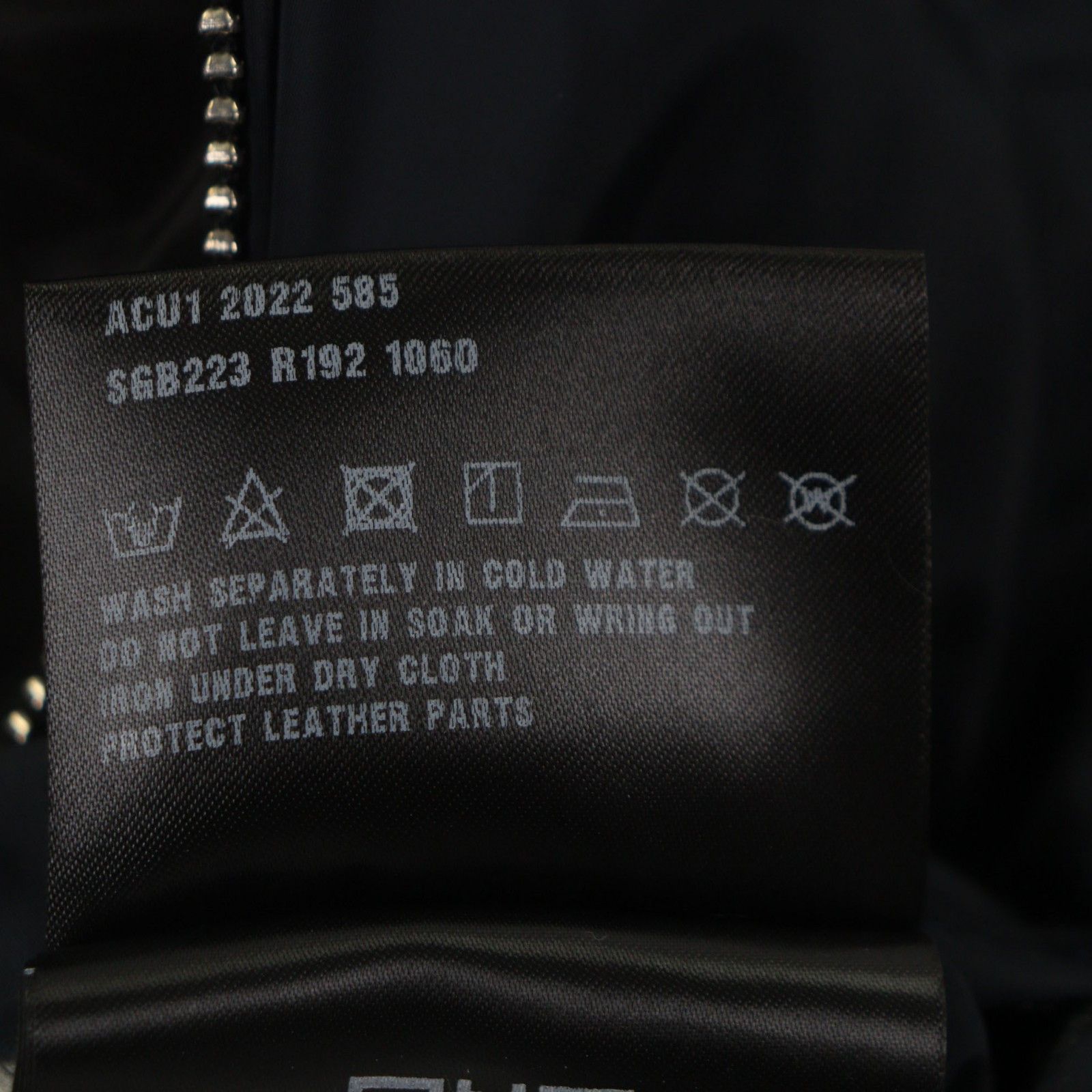 Prada Prada Prada Recycled Polyester Jacket Textile Outerwear SGB223 DUTY FREE for USA Size ONE SIZE - 12 Thumbnail