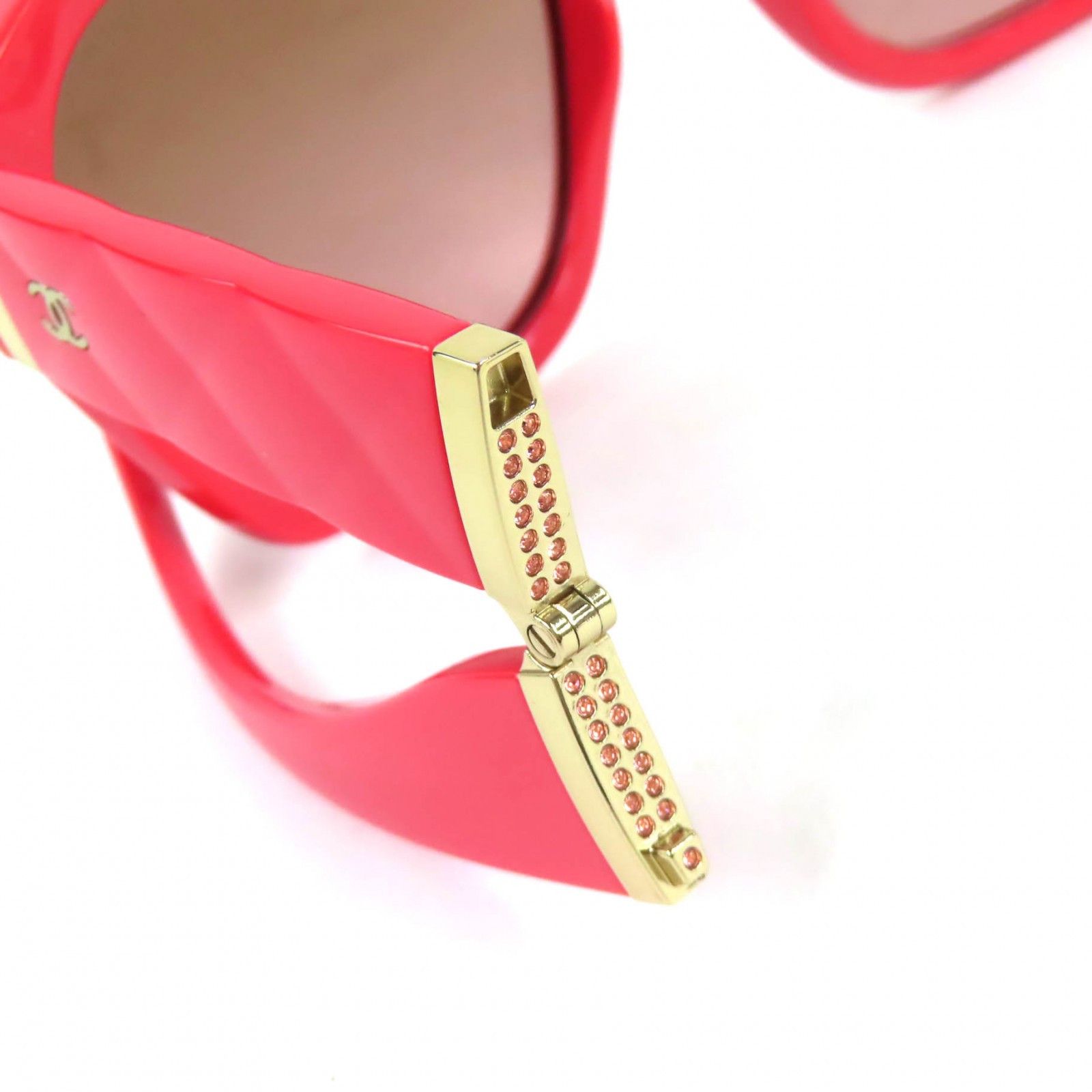 Chanel Chanel CHANEL COCO Mark Matelasse Folding Sunglasses Plastic / Synthetic Sunglasses DUTY FREE for USA Size ONE SIZE - 10 Thumbnail