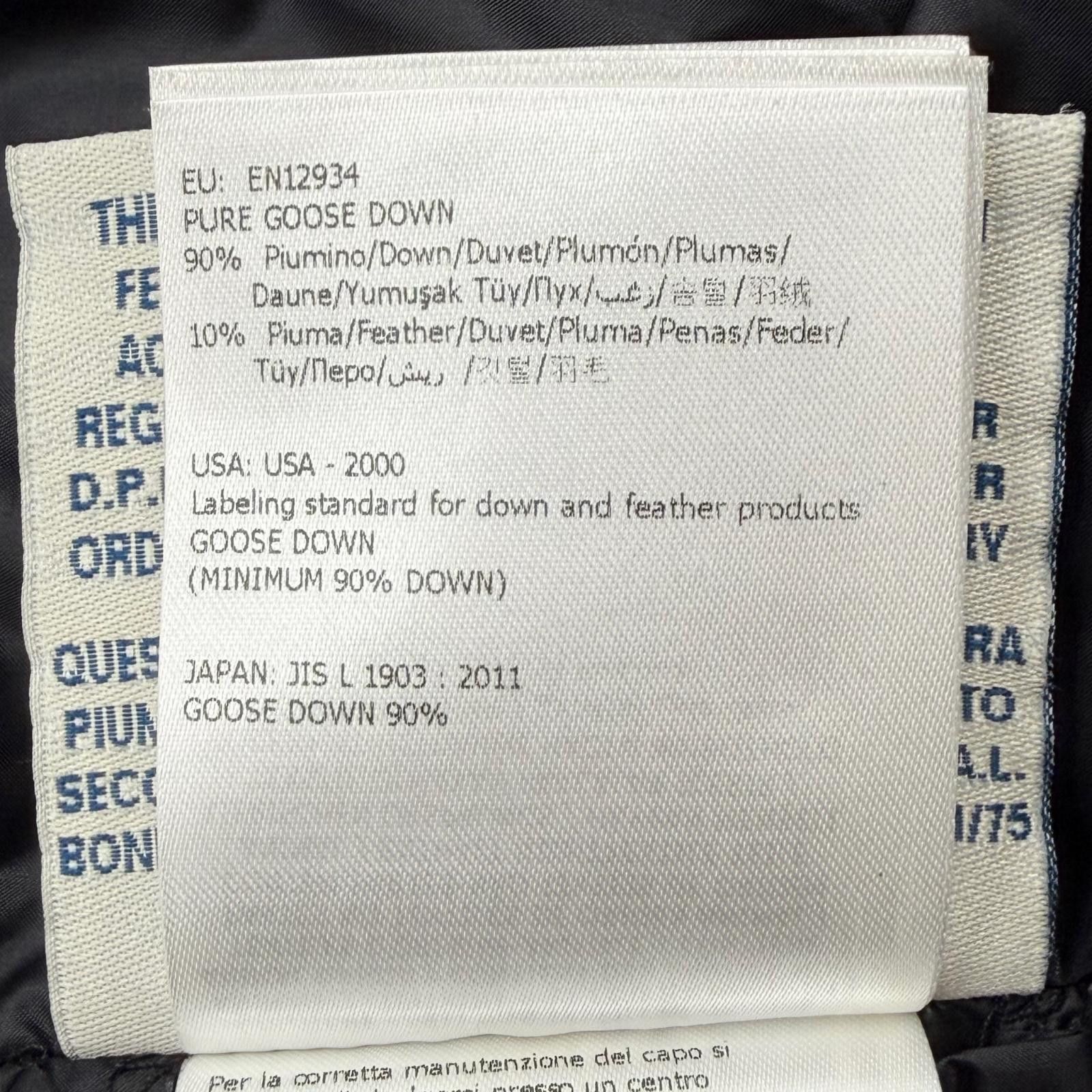 Moncler Moncler MONCLER HERMIFUR Nylon Down Coat Textile Outerwear DUTY FREE for USA Size ONE SIZE - 14 Thumbnail