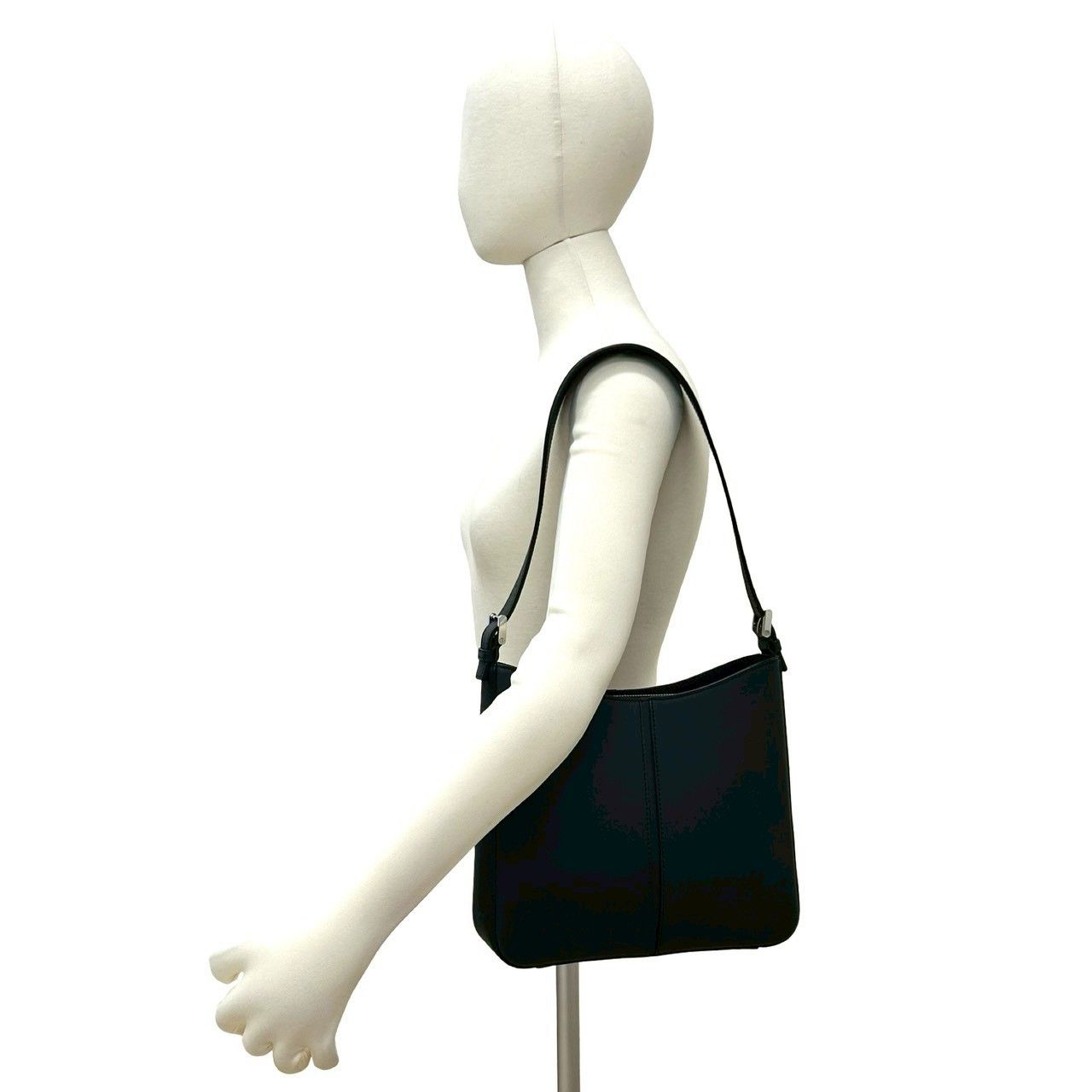 Burberry Burberry Burberry Leather Shoulder Bag Leather Shoulder Bag DUTY FREE for USA Size ONE SIZE - 3 Thumbnail