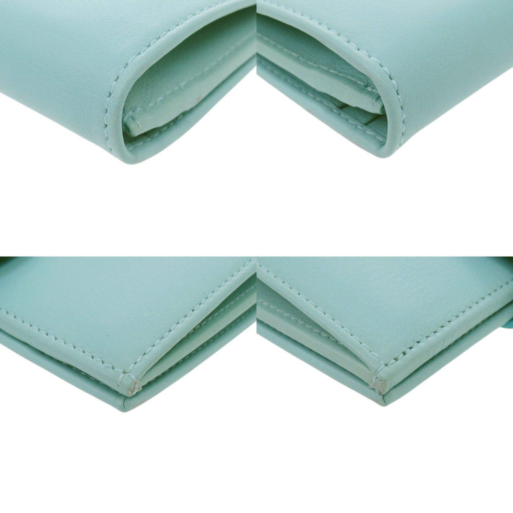 Salvatore Ferragamo Like new Salvatore Ferragamo Gancini leather light blue long wallet, model 0924. Size ONE SIZE - 4 Thumbnail