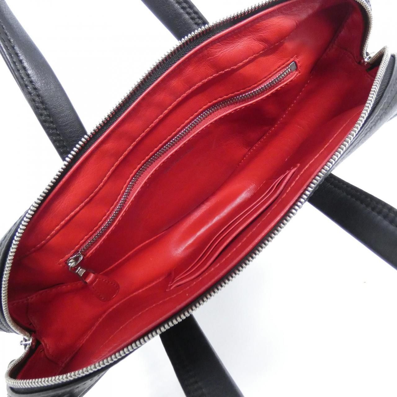 Balenciaga Balenciaga Balenciaga Triangle Duffle Calf Bag Leather Crossbody Bag 527272 C8K02 DUTY FREE for USA Size ONE SIZE - 9 Thumbnail