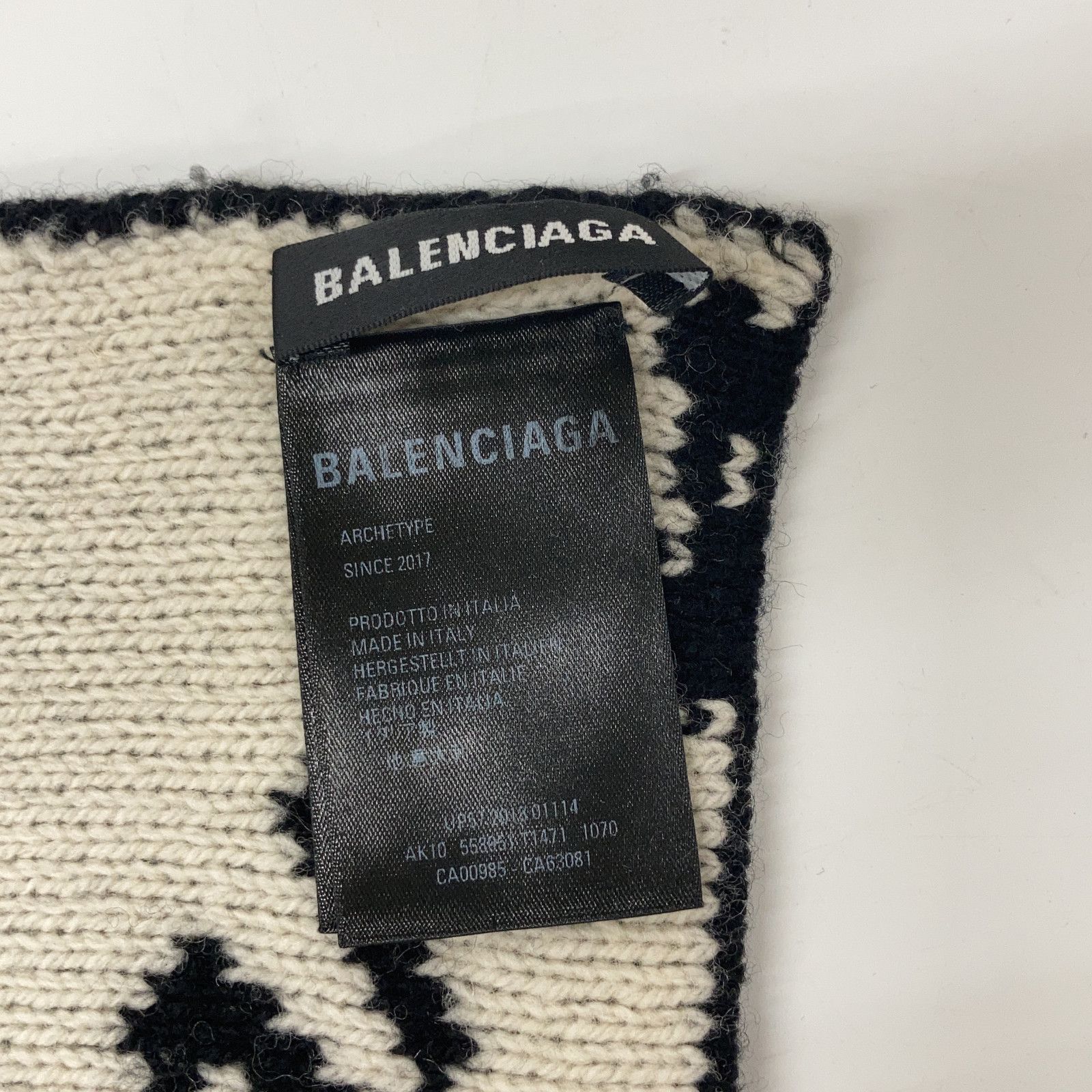 Balenciaga Balenciaga Balenciaga Logo Scarf Textile Scarf 558951 DUTY FREE for USA Size ONE SIZE - 3 Thumbnail