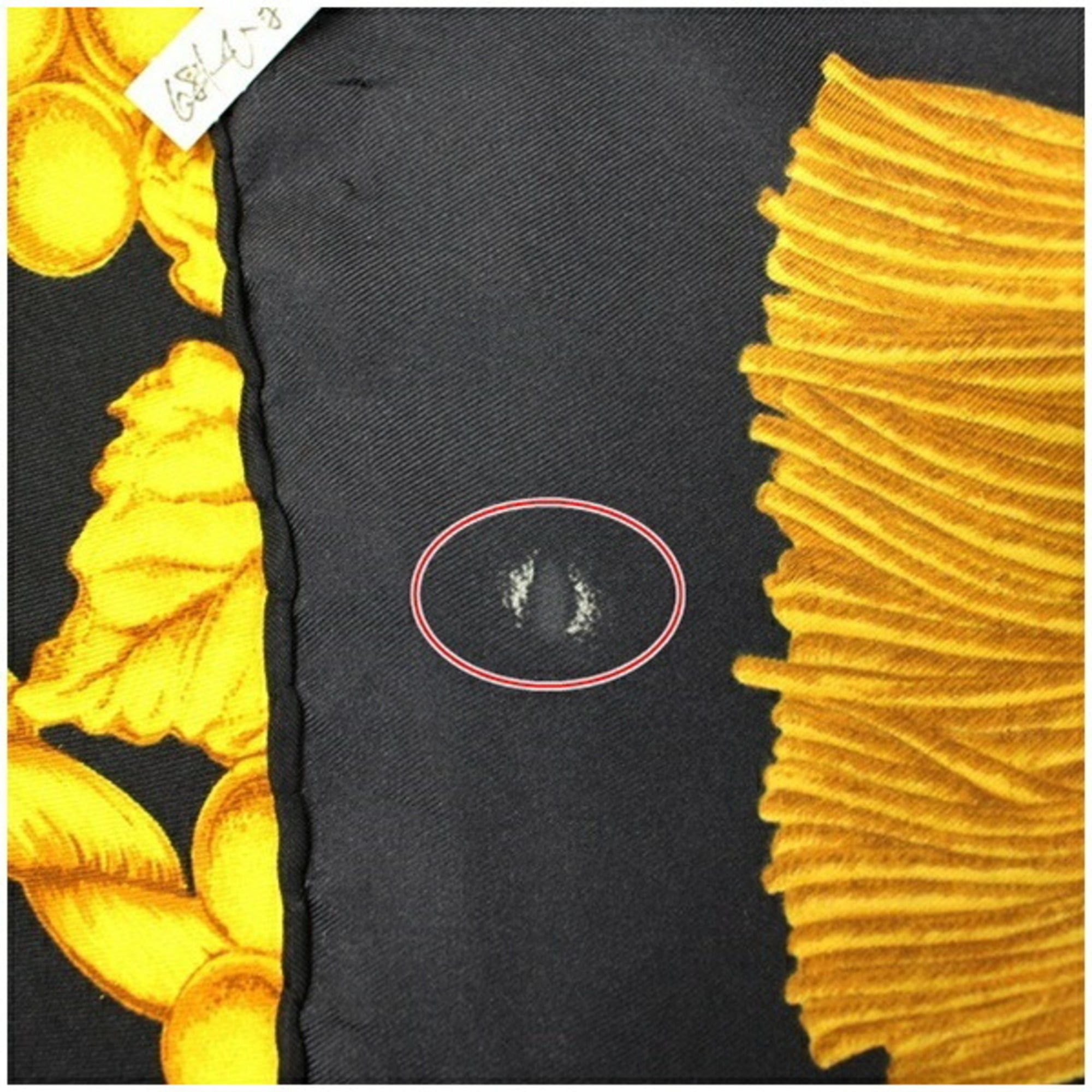 Chanel Chanel large scarf/muffler in black and yellow for women Size ONE SIZE - 6 Thumbnail