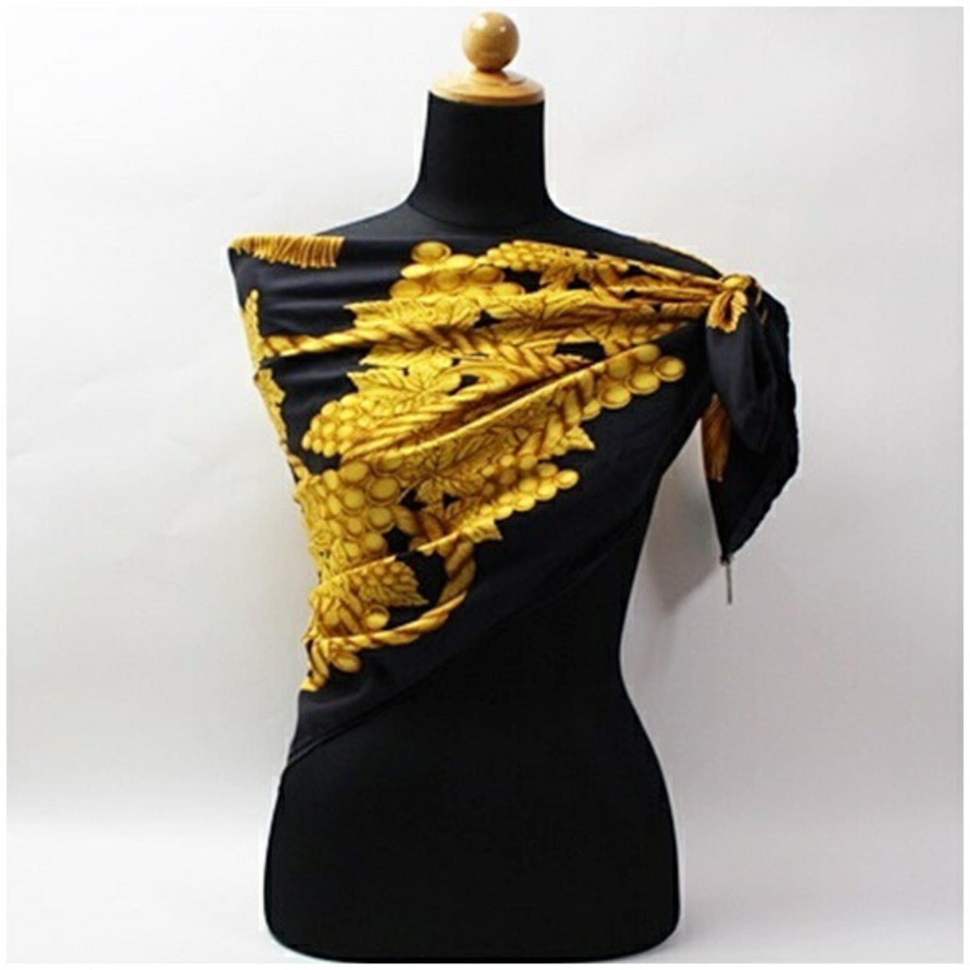 Chanel Chanel large scarf/muffler in black and yellow for women Size ONE SIZE - 3 Thumbnail