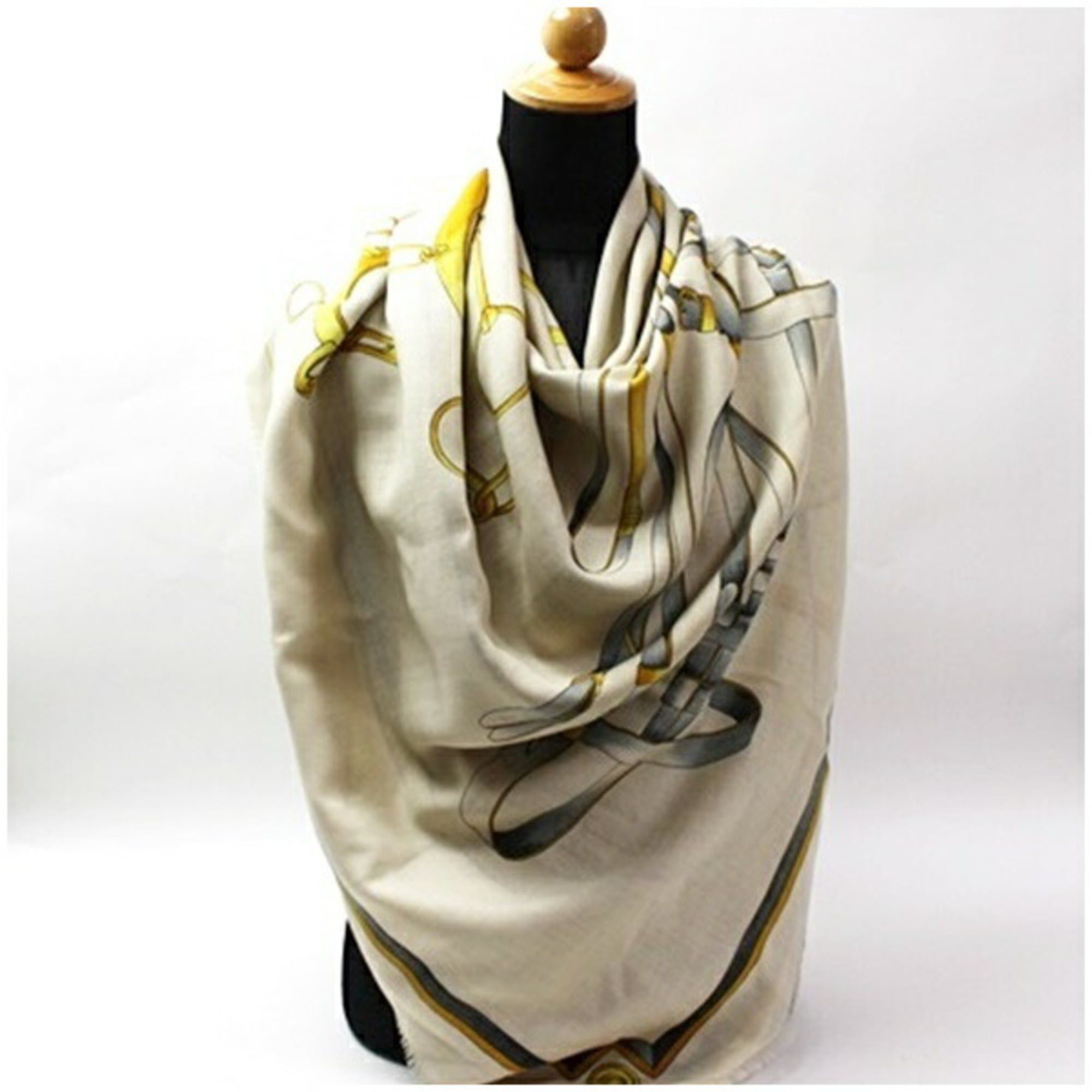 Gucci Gucci large scarf/muffler in ivory, gray, and yellow. for women. Size ONE SIZE - 4 Thumbnail