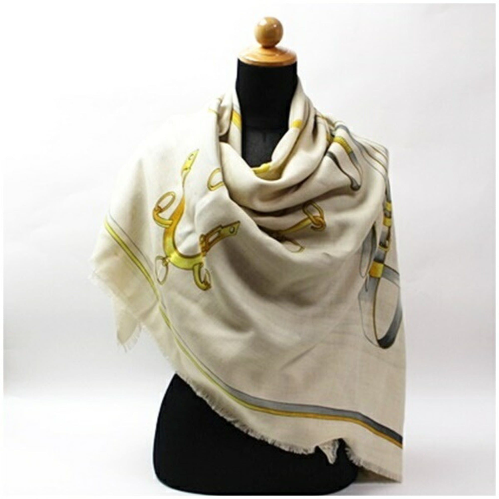 Gucci Gucci large scarf/muffler in ivory, gray, and yellow. for women. Size ONE SIZE - 3 Thumbnail