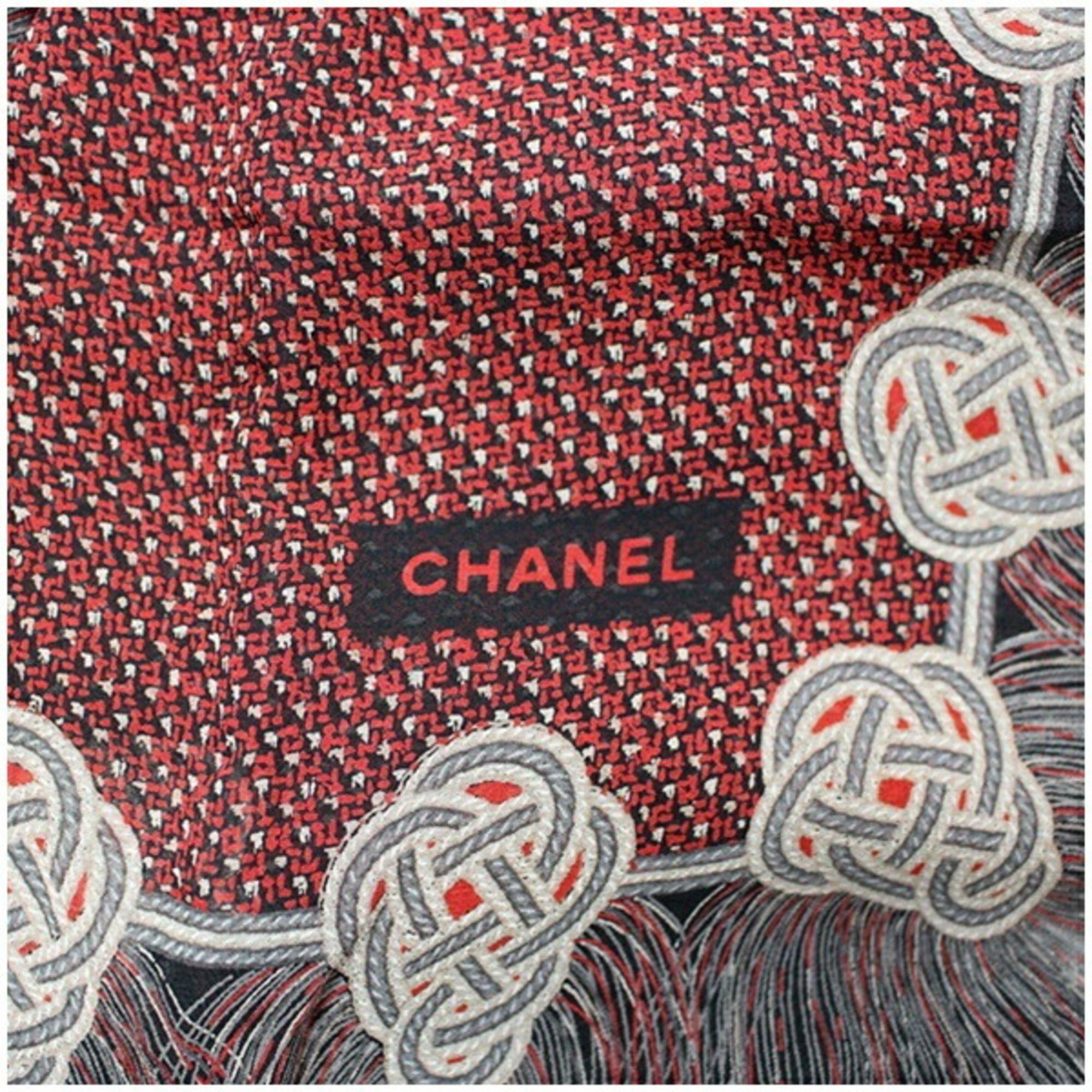 Chanel Chanel Large Scarf/Muffler in Red and Multicolor for Women Size ONE SIZE - 6 Thumbnail