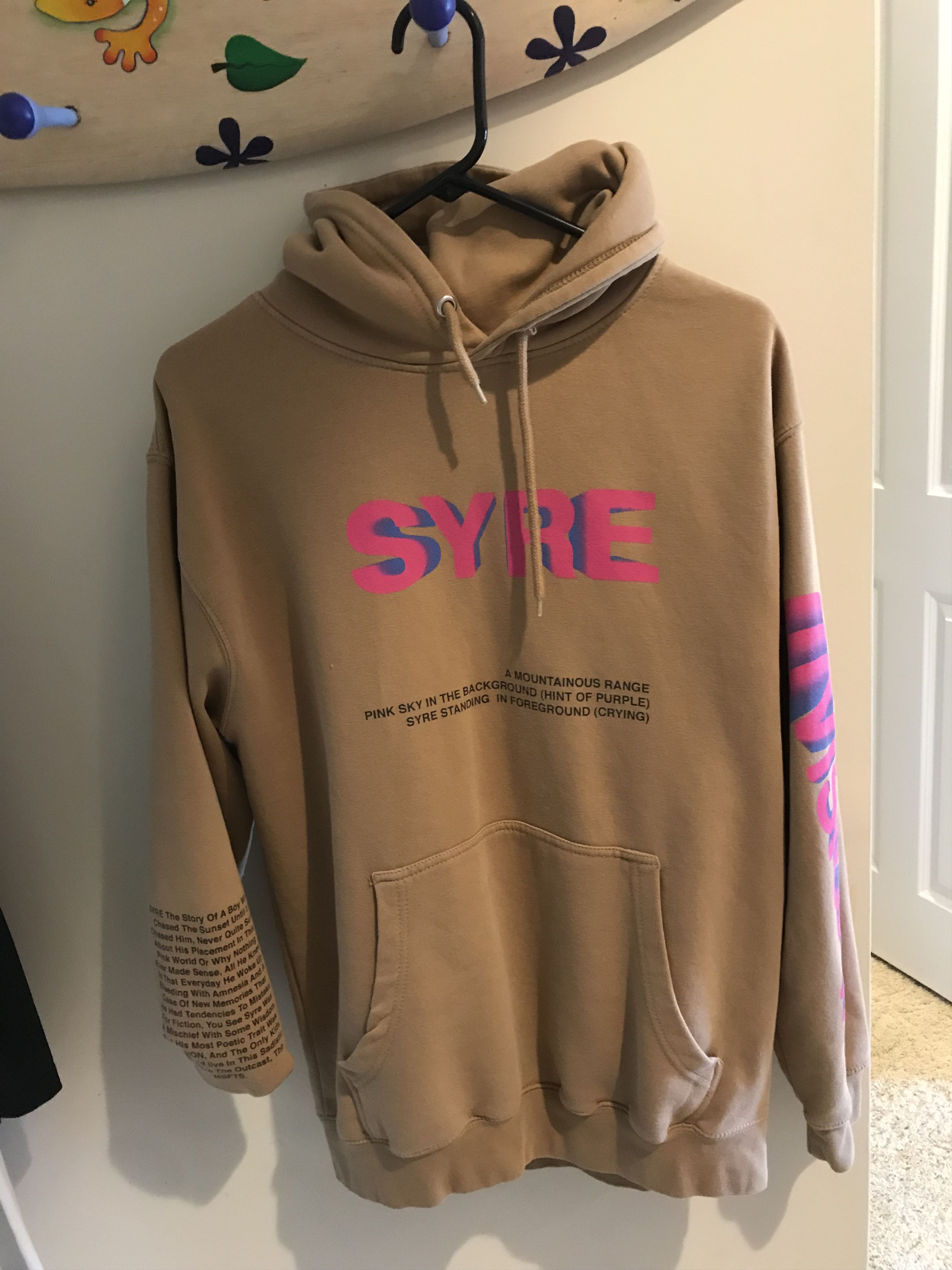 Tan best sale syre hoodie