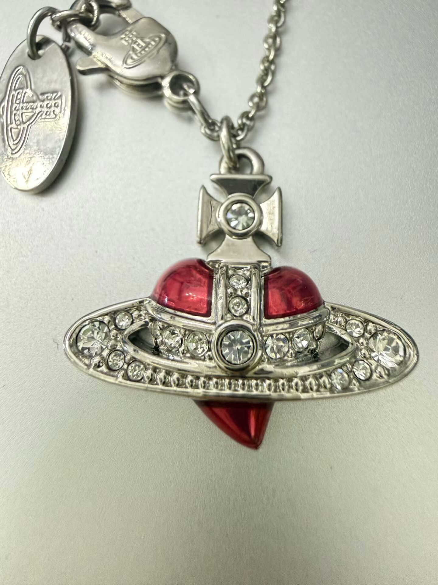 Vivienne Westwood Vivienne Westwood Saturn Heart Necklace Size ONE SIZE - 2 Thumbnail