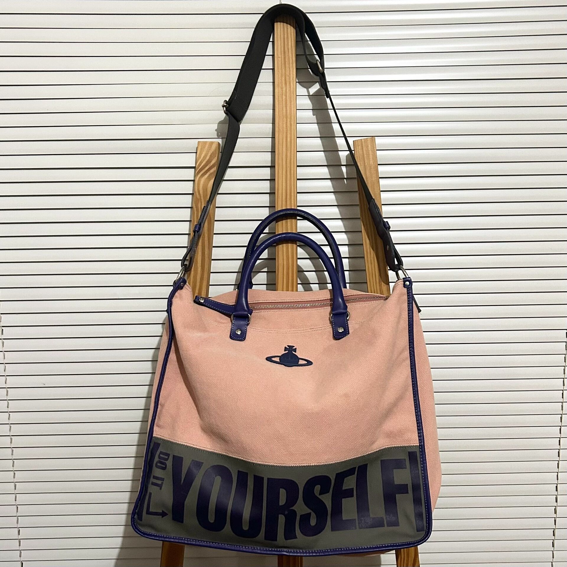 Vivienne Westwood Vivienne Westwood Vintage Pink Canvas Crossbody Size ONE SIZE - 2 Thumbnail