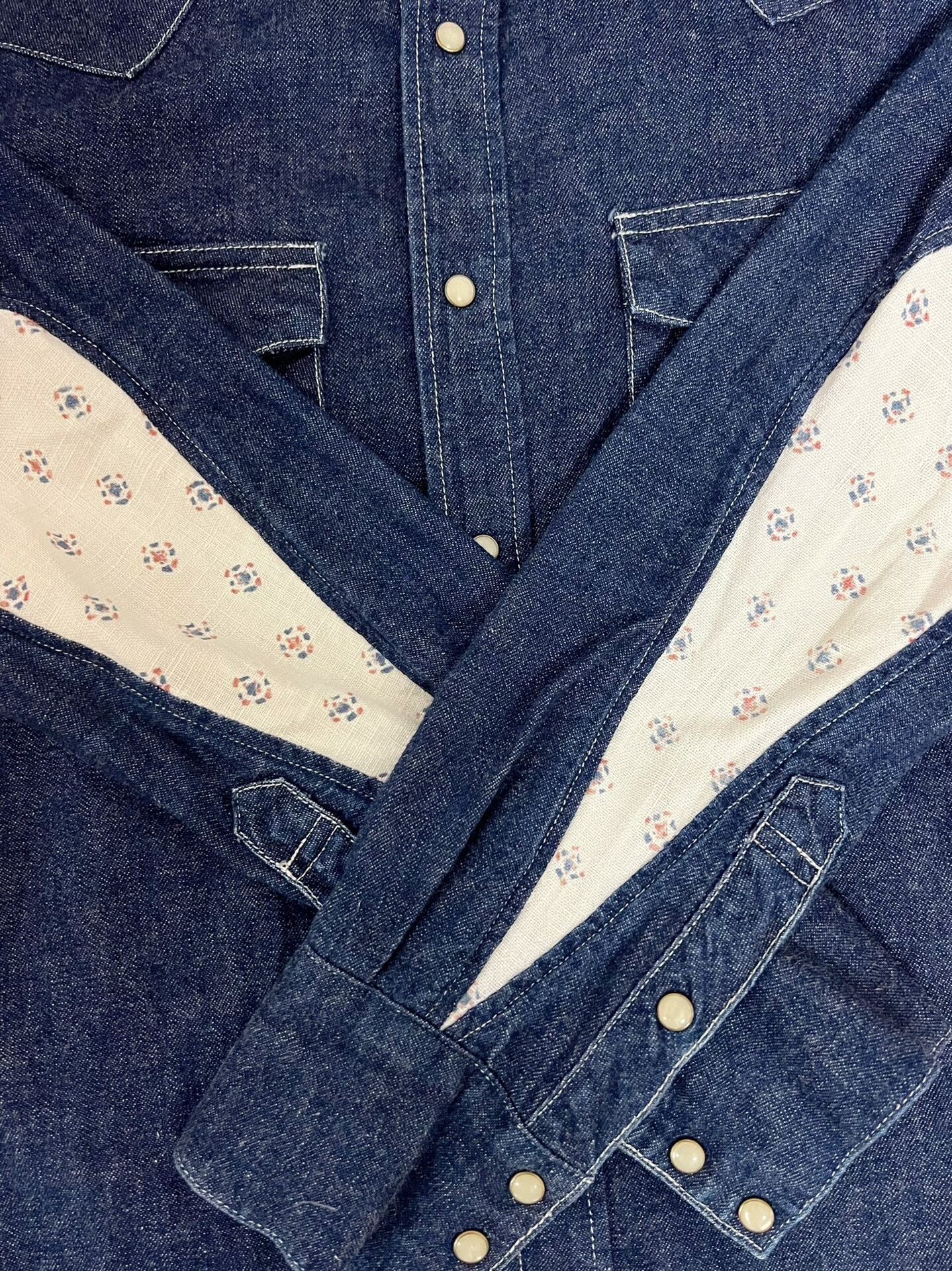 Visvim visvim Denim Shirt with Floral Sleeves Size US M / EU 48-50 / 2 - 6 Thumbnail